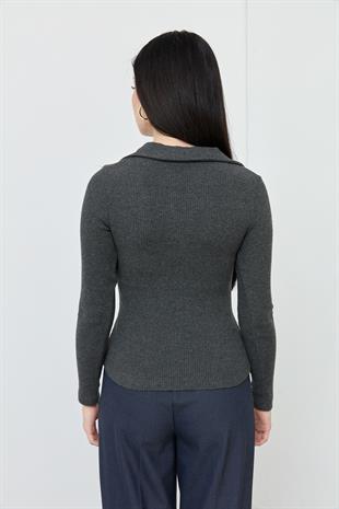 31436 POLO YAKA DUGME DETAYLI TOP