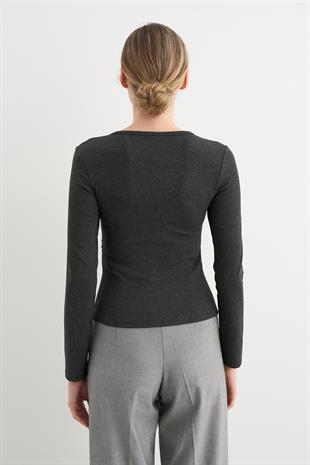 31548 DUGME DETAYLI BUZGULU TOP