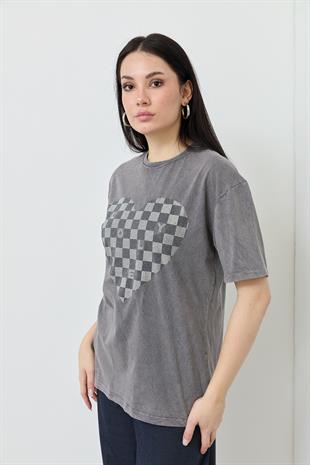 7054 YIKAMALI KALP TASLI TSHIRT