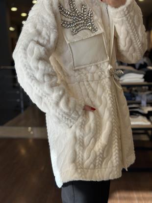 929 CEBI TASLI PELUS