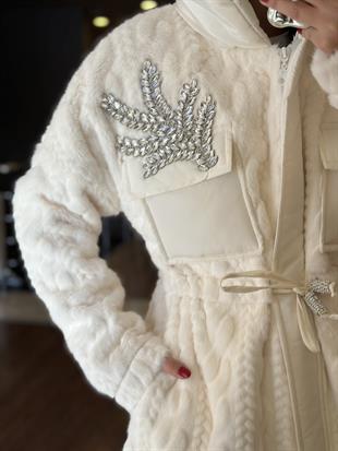 929 CEBI TASLI PELUS