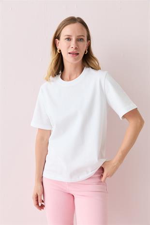 9494 KABARTMA YAZI DETAYLI TSHIRT