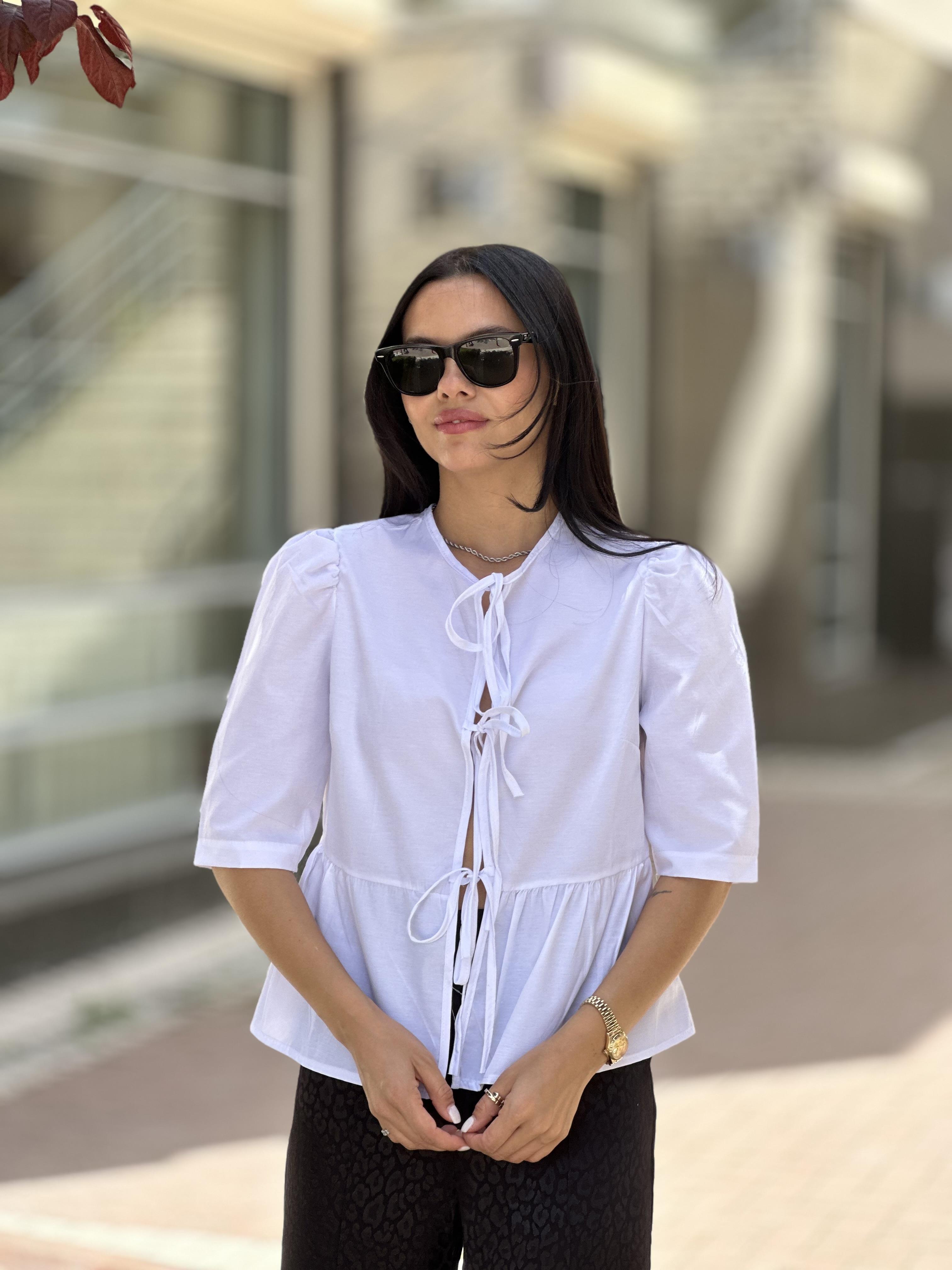 0094 YAKASI BAGLAMALI GOMLEK