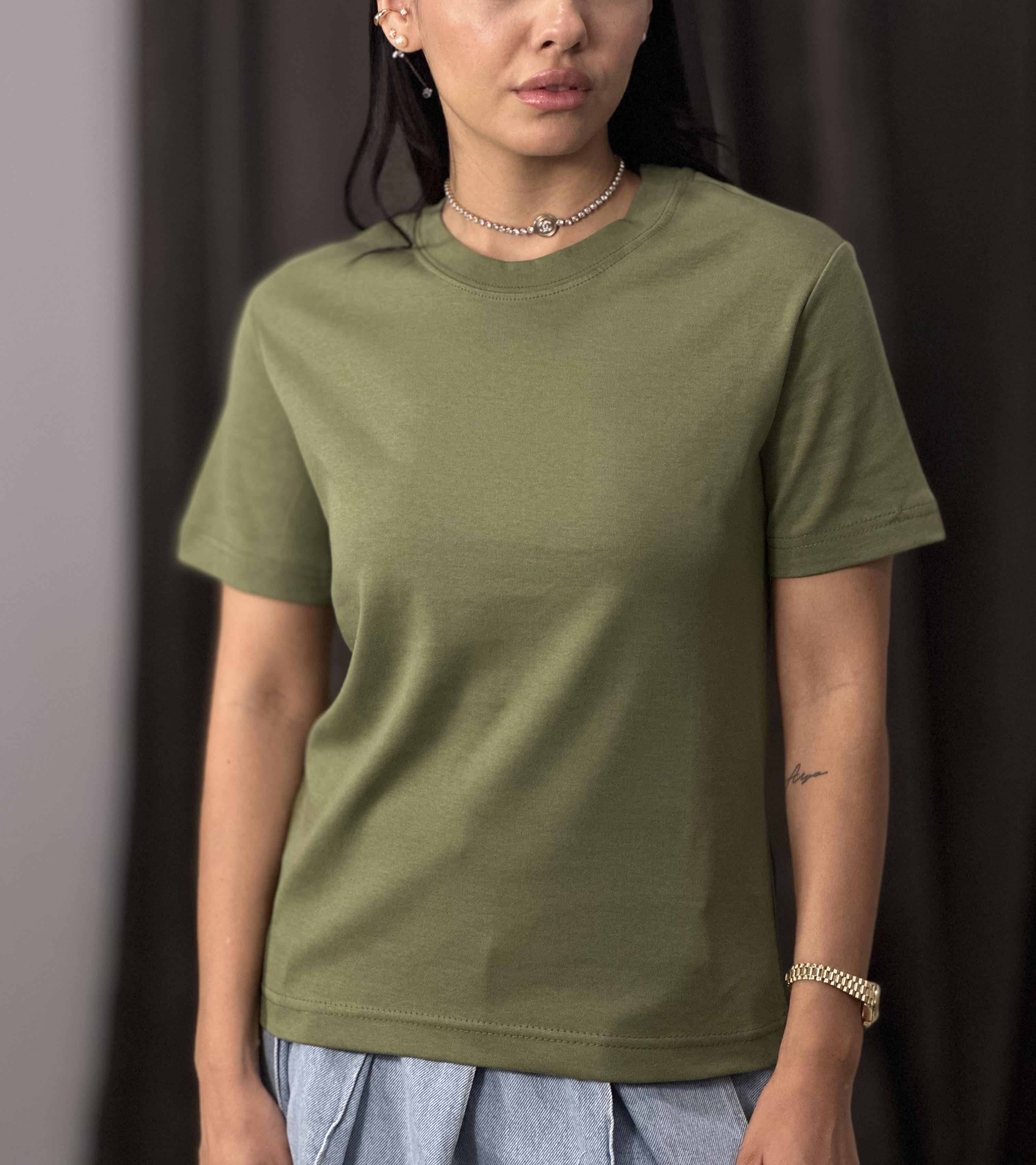 122526 BASIC TSHIRT