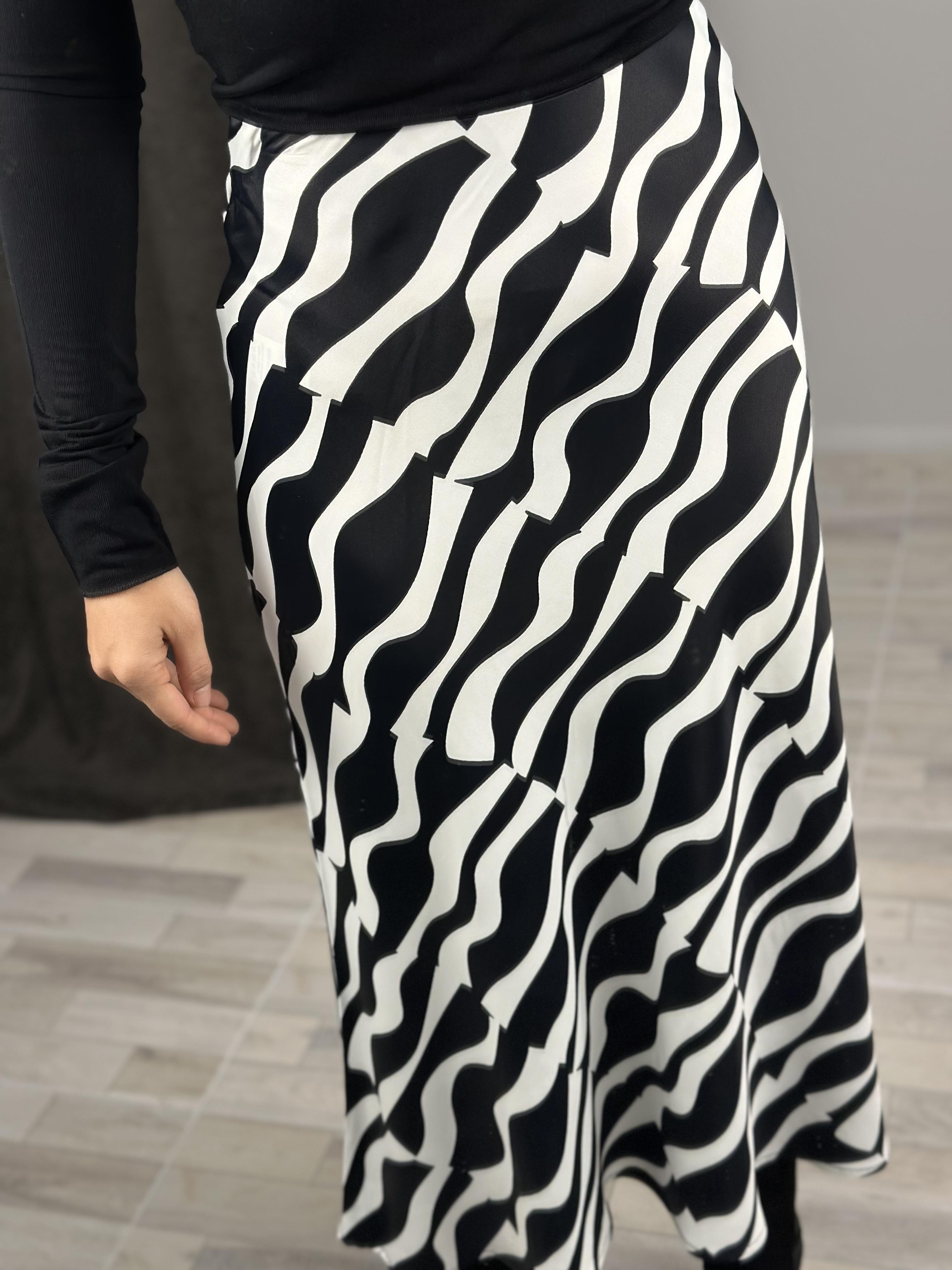 16129 ZEBRA DESEN SATEN VEREV ETEK