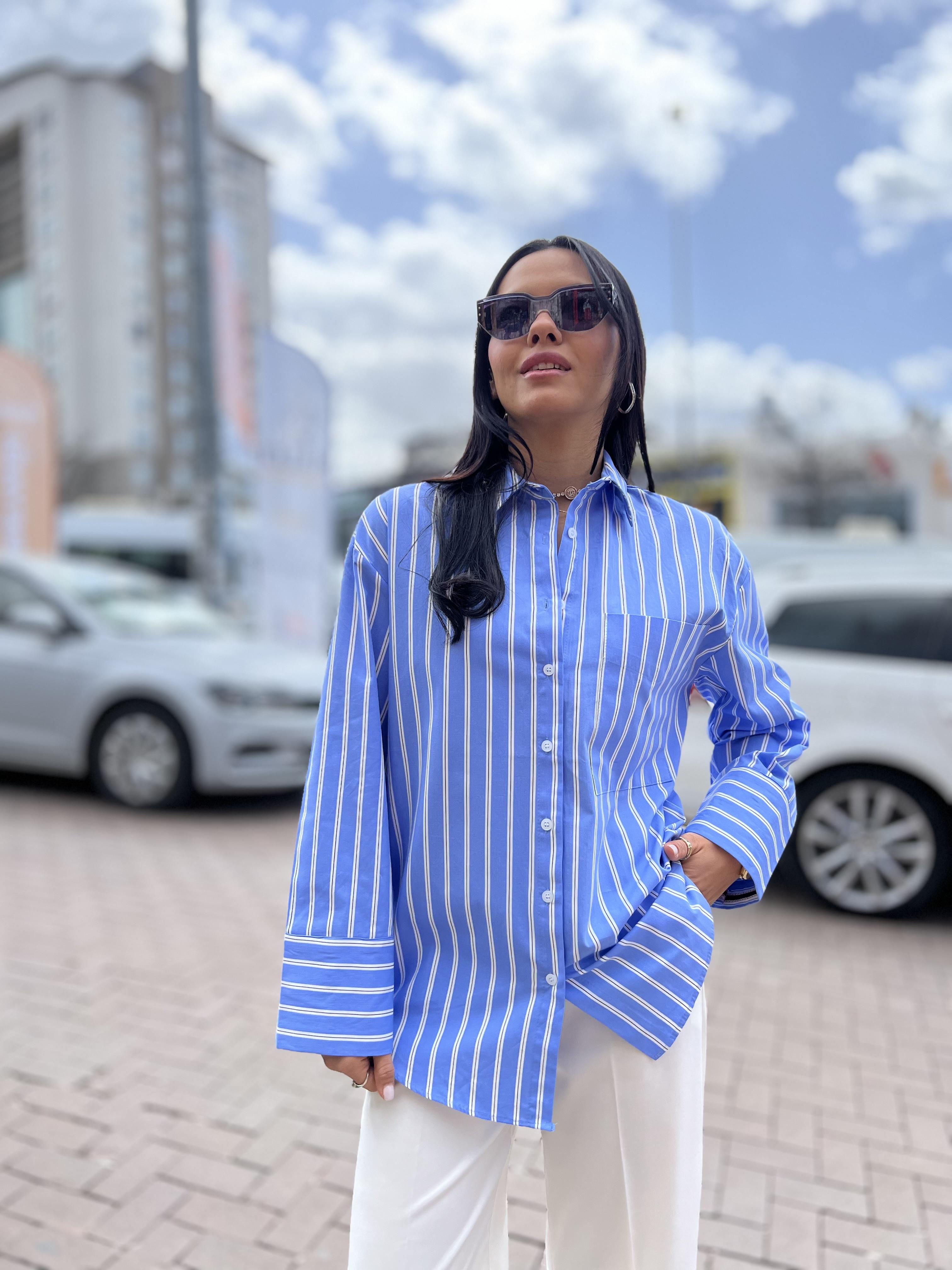 16168 MANSETI SERITLI GOMLEK