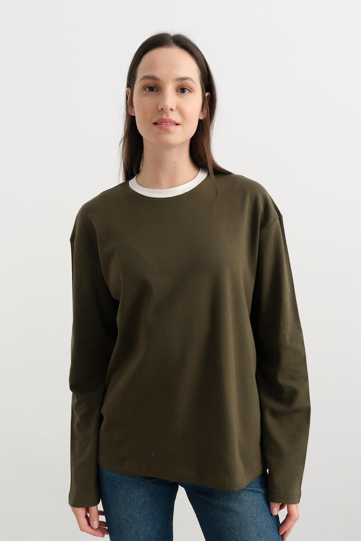 241139 IKI RENKLI BISIKLET YAKA TSHIRT