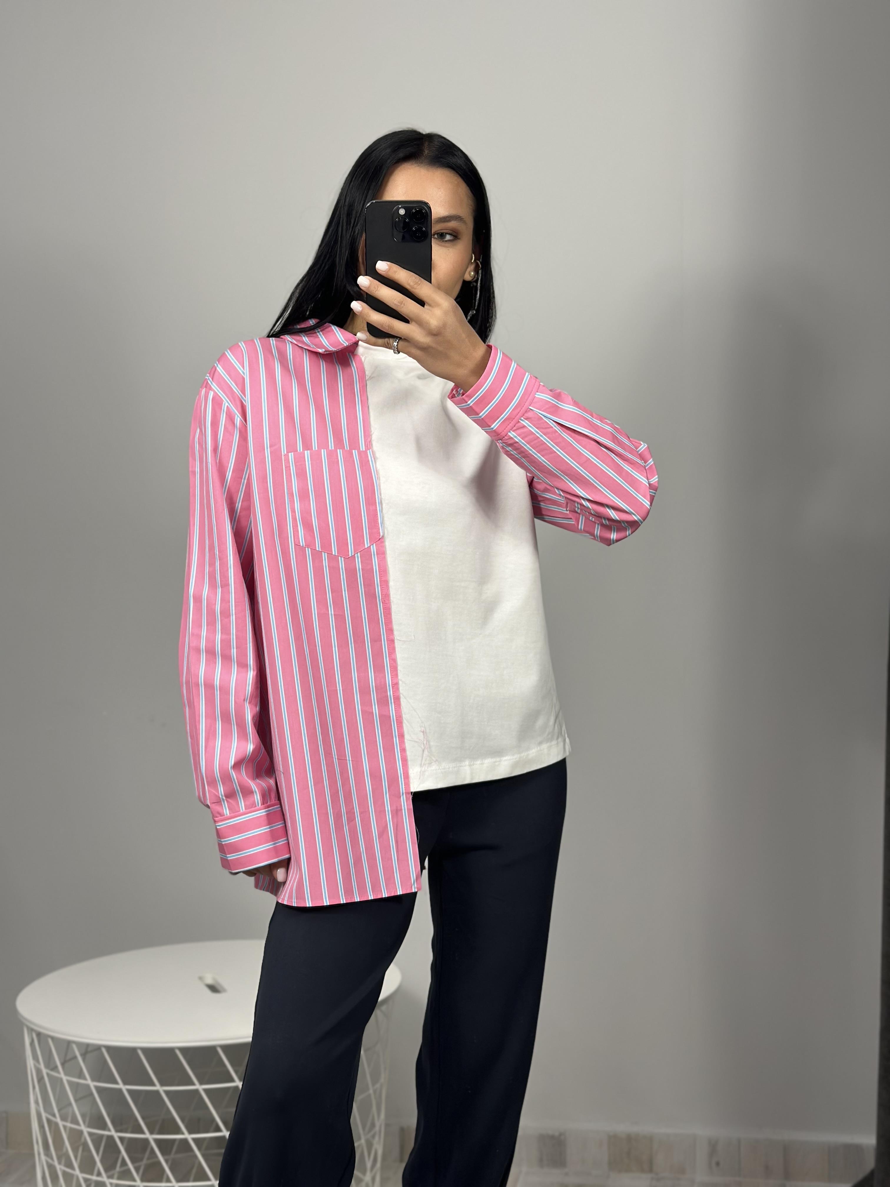 2916 GOMLEK DETAYLI TSHIRT