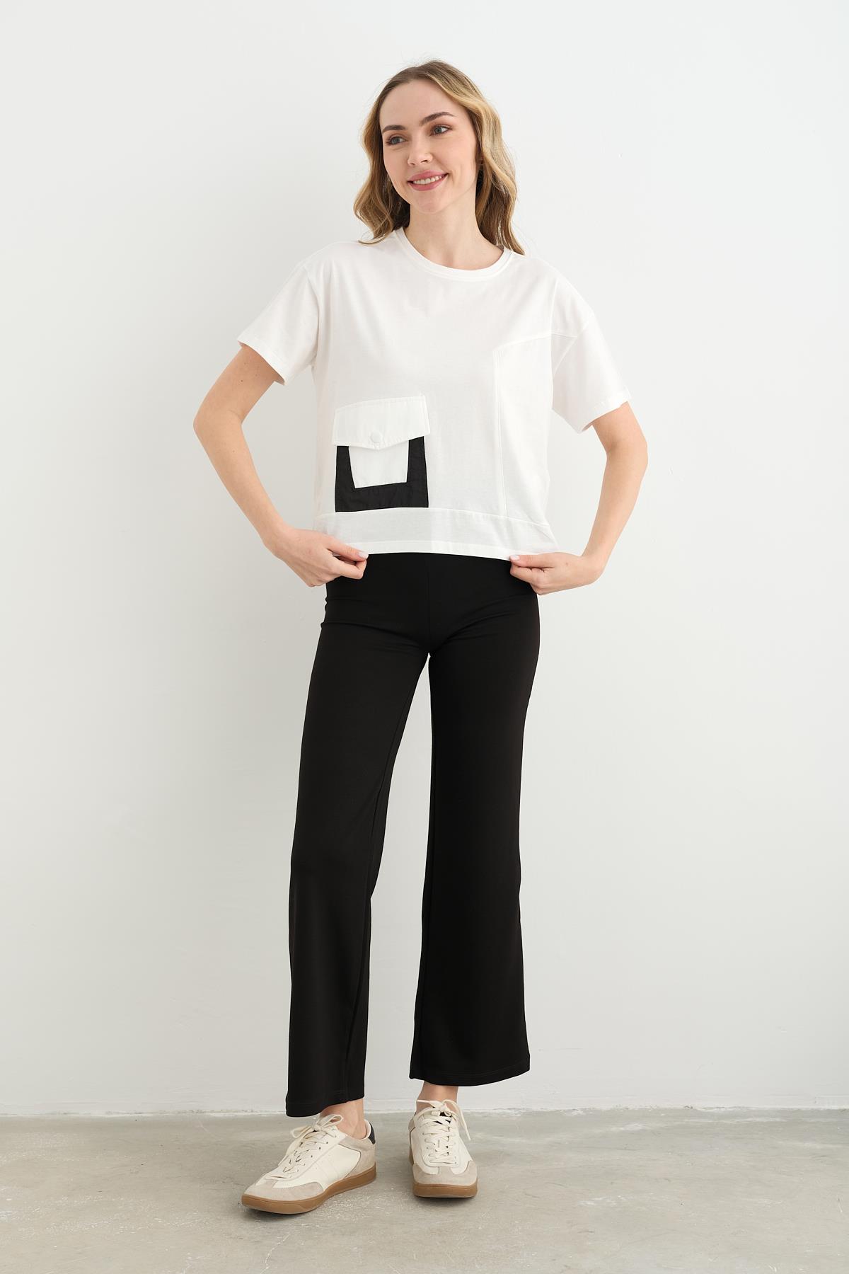 29785 ONU CEP DETAYLI TSHIRT