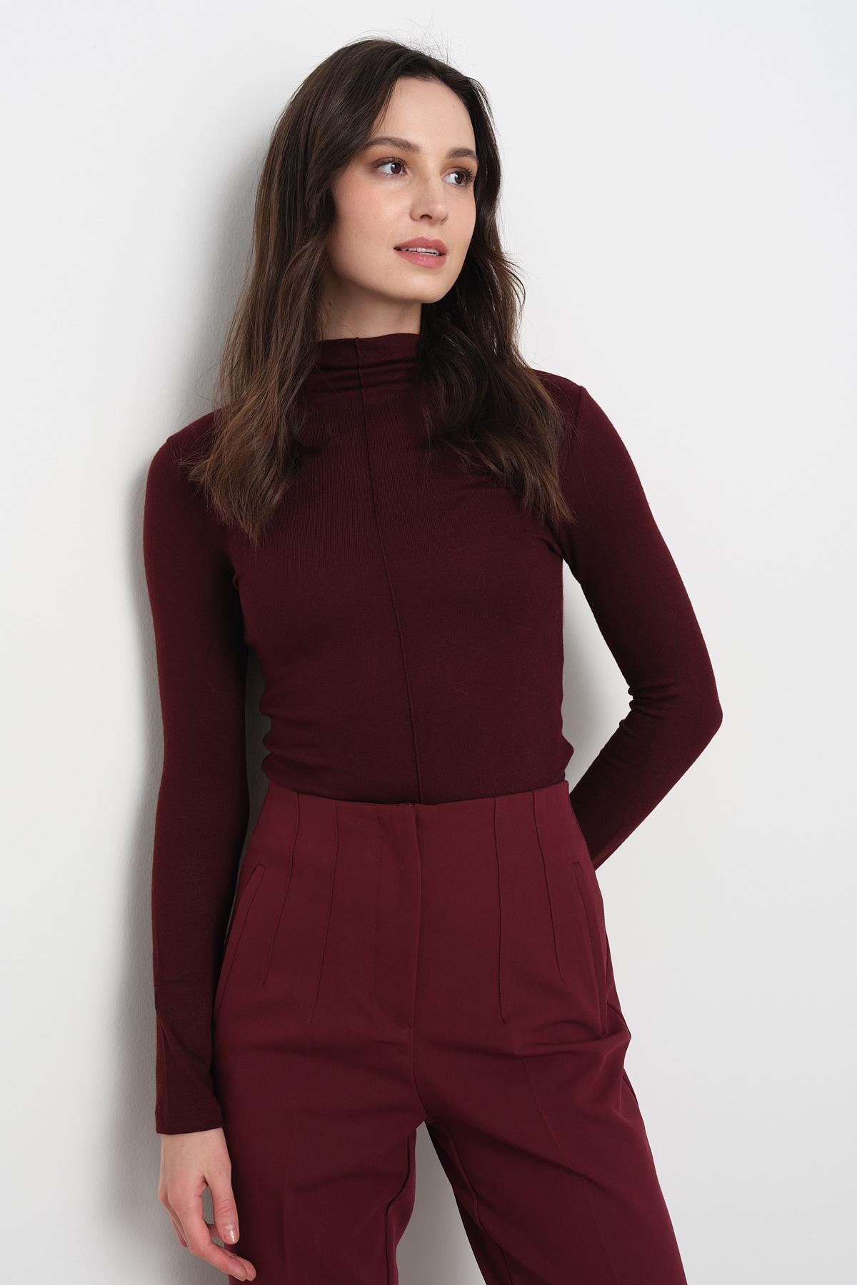 31391 DIK YAKA UZUN KOLLU TOP