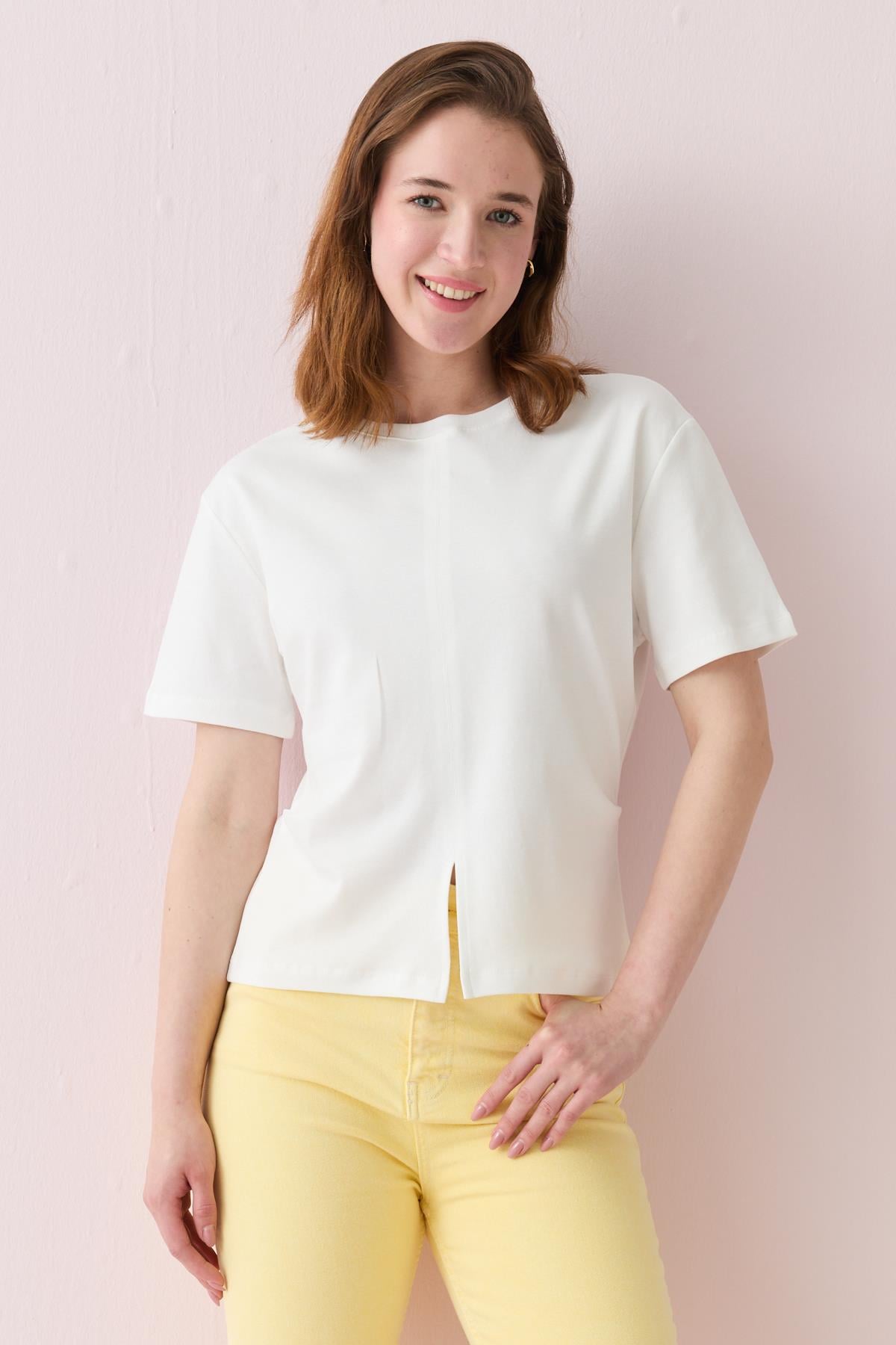 31874 YIRTMAC DETAYLI TSHIRT