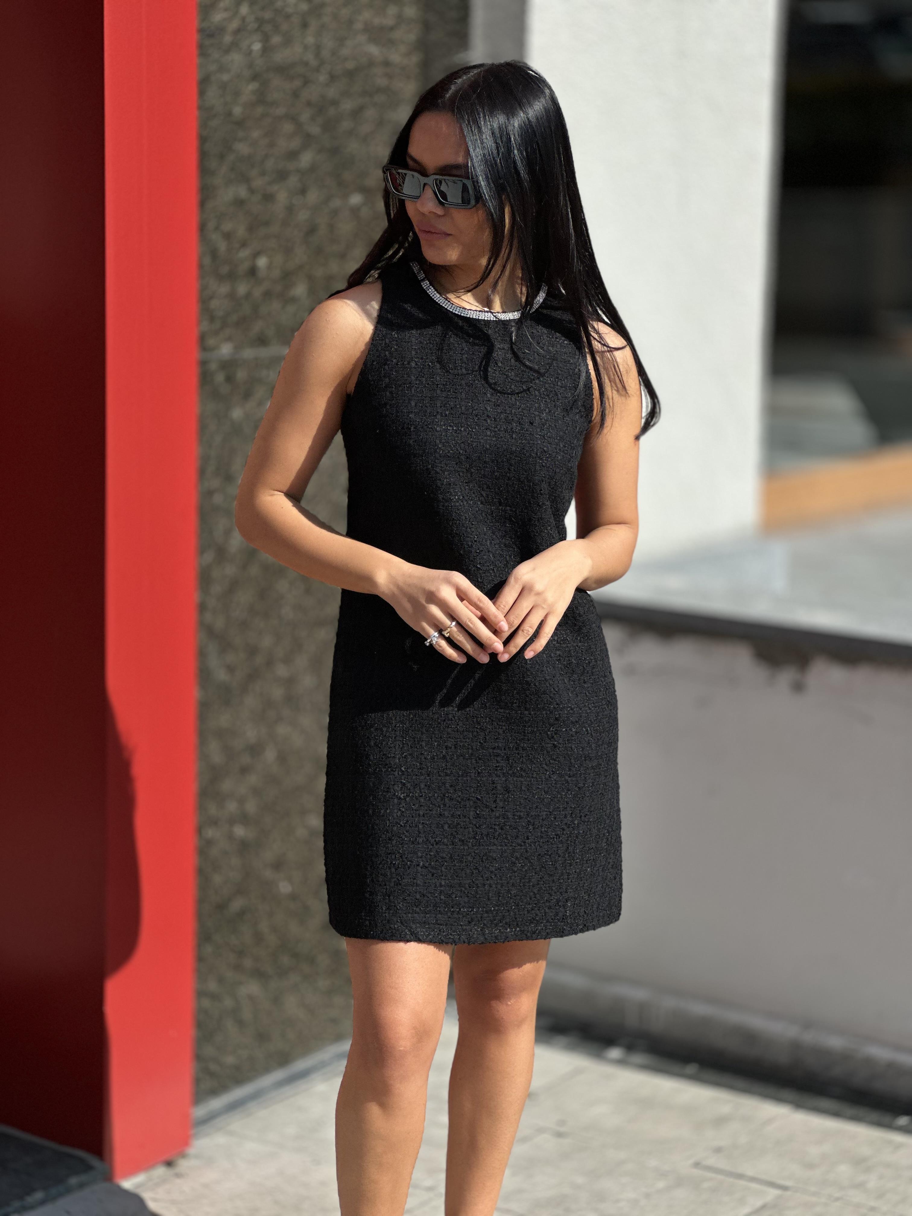 34011 KOL DETAYLI TUVIT ELBISE