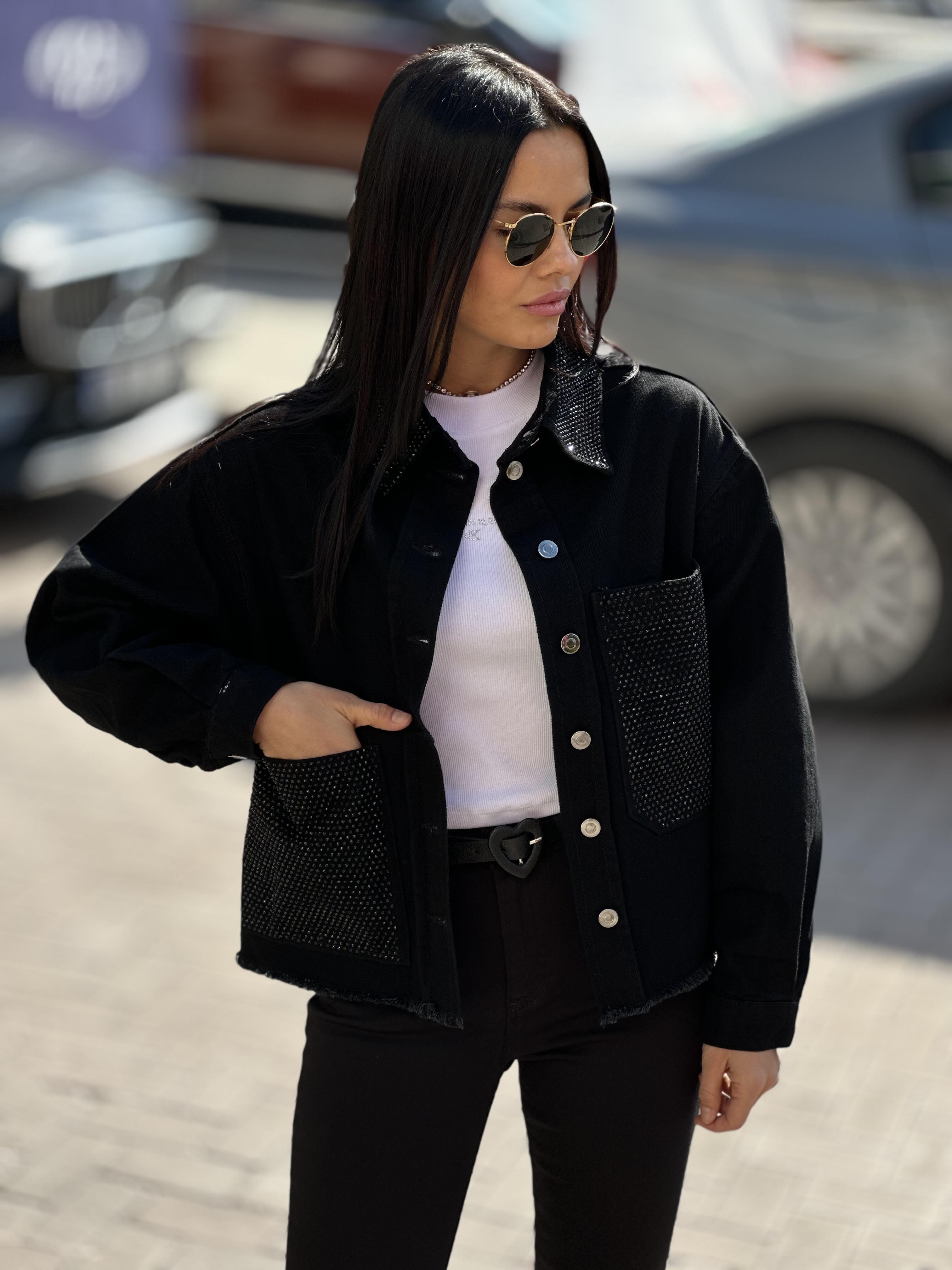 34099 YAKASI CEPLERI TASLI KOT CEKET