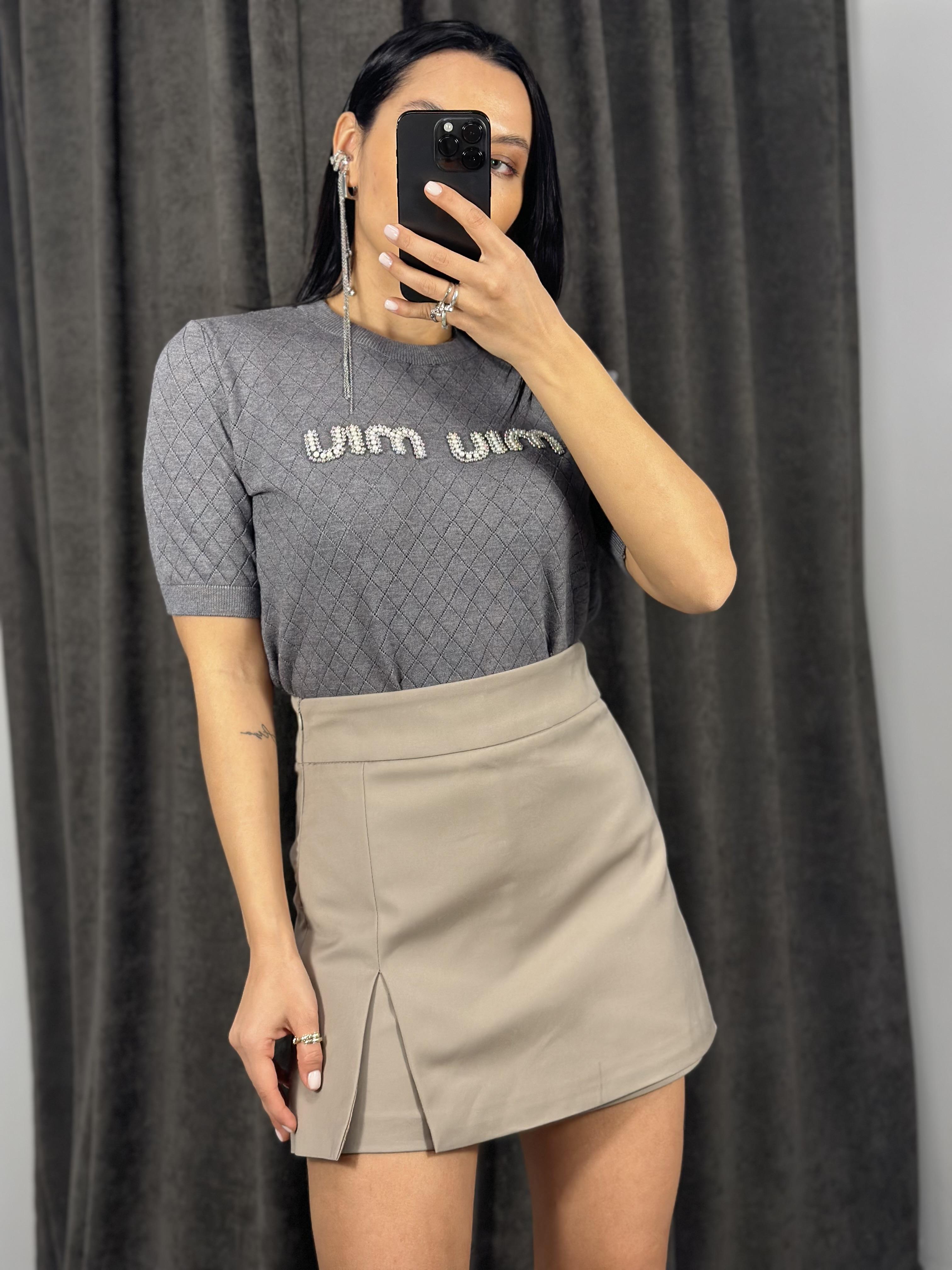 3977 YIRTMAC DETAYLI SORT ETEK