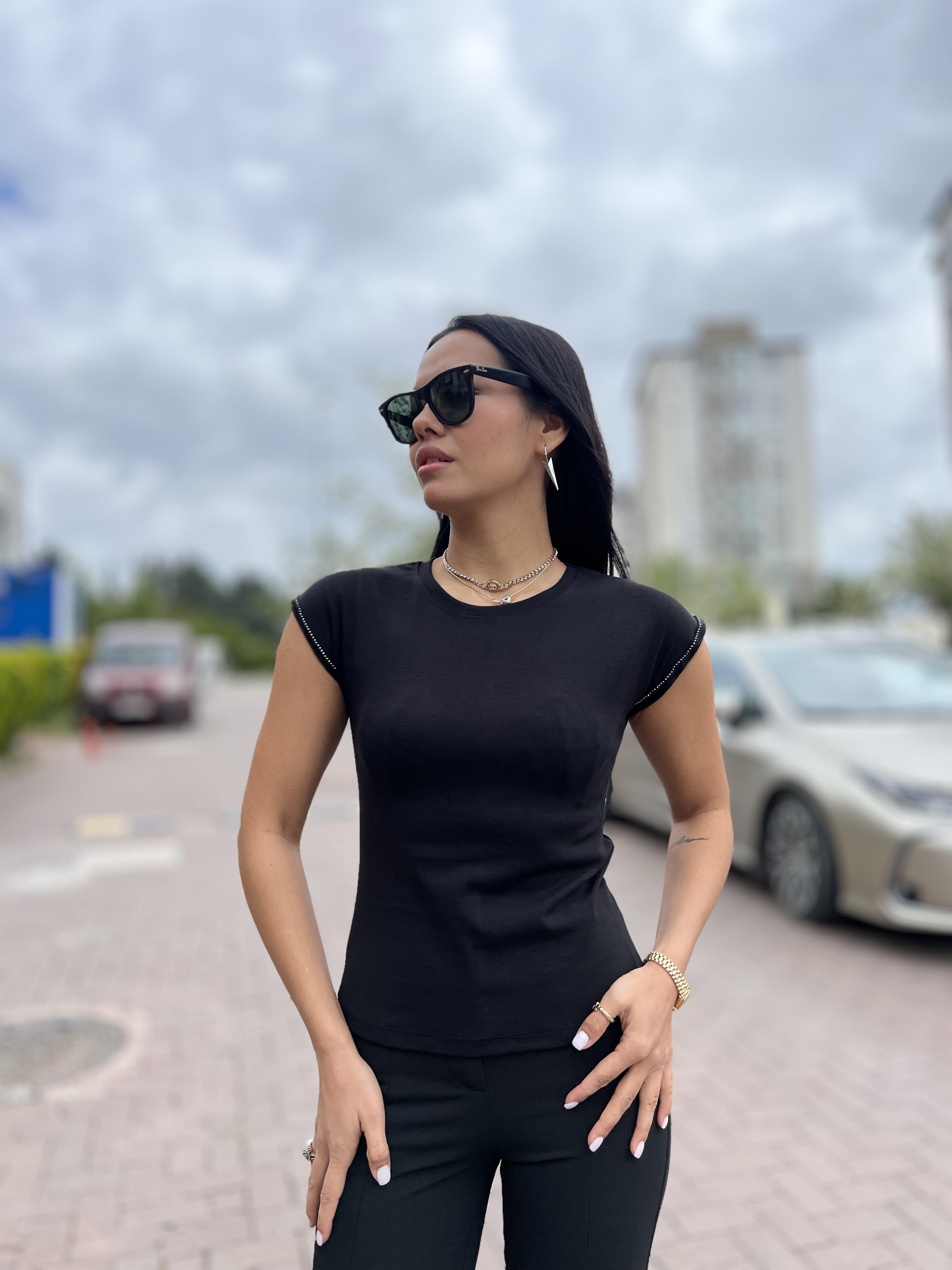 5029 KOLU TASLI TSHIRT