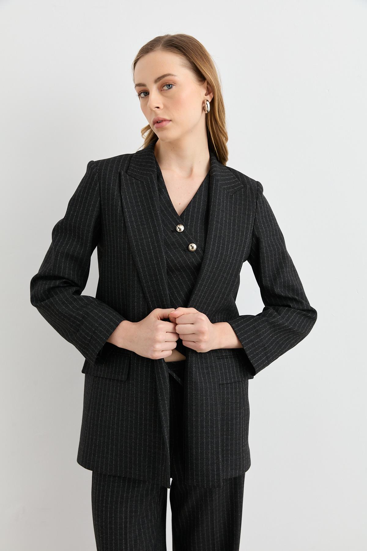 60758 ACIK BLAZER CEKET