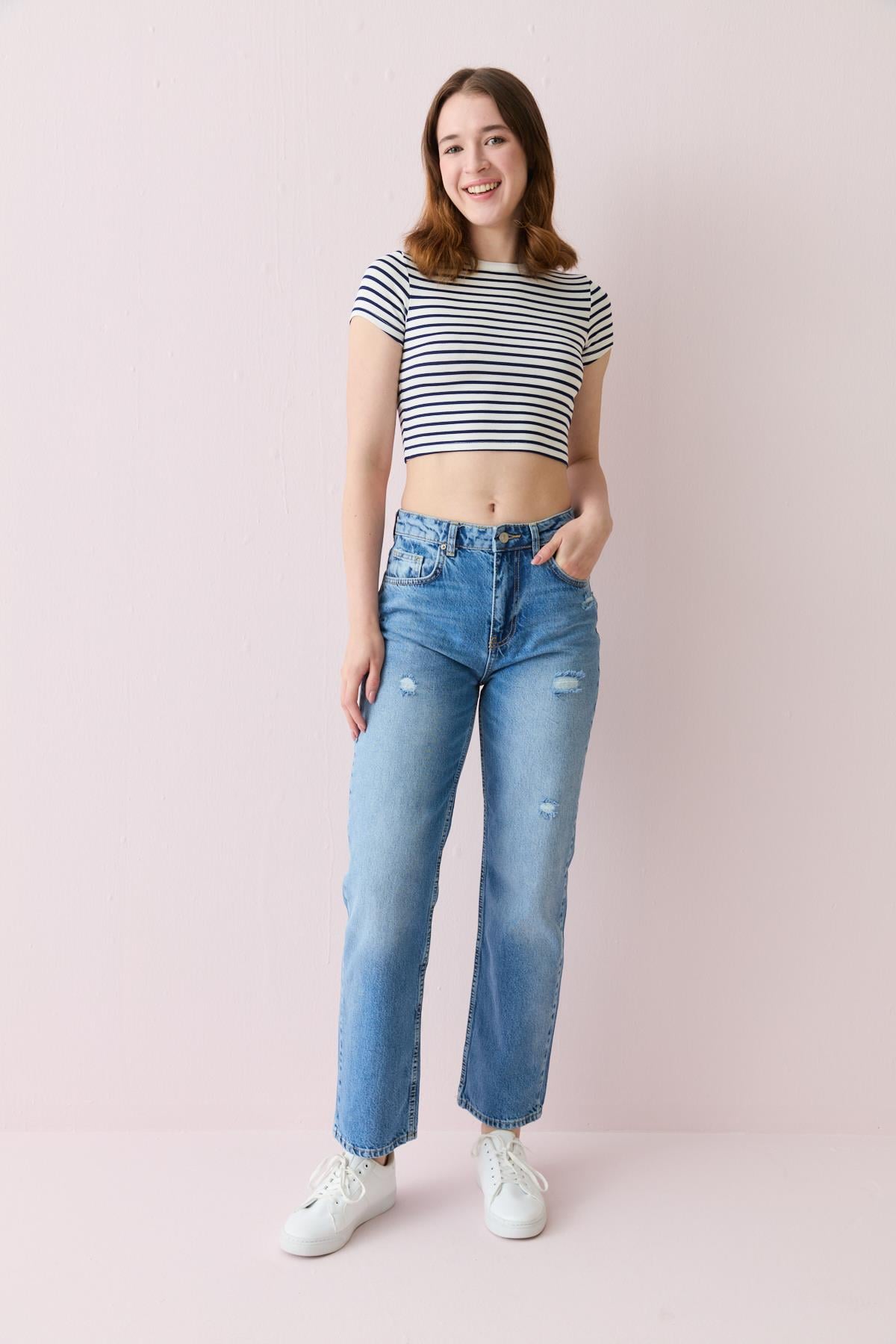 71781 KUCUK YIRTIKLI MOM JEAN