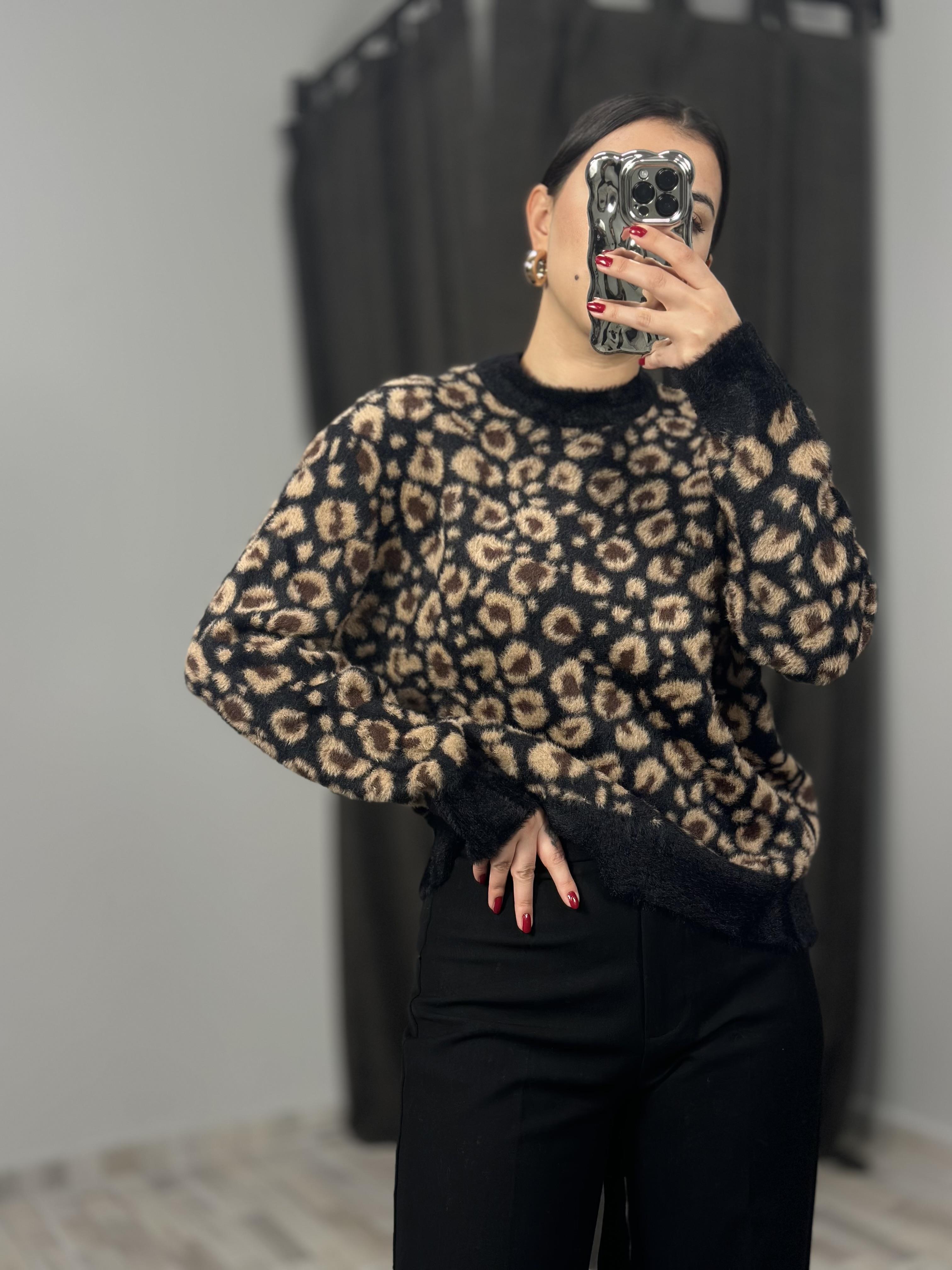 7640 LEOPARLI KISA KAZAK