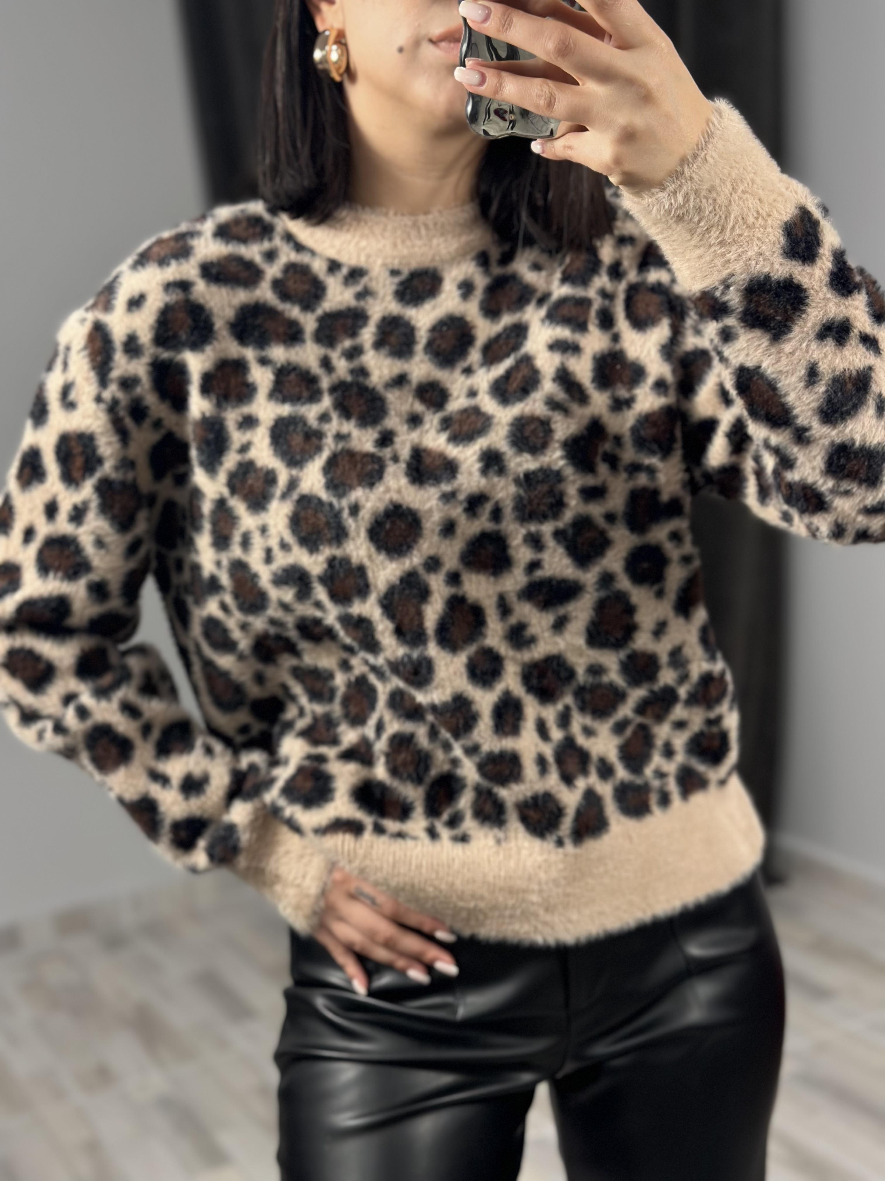 7640 LEOPARLI KISA KAZAK