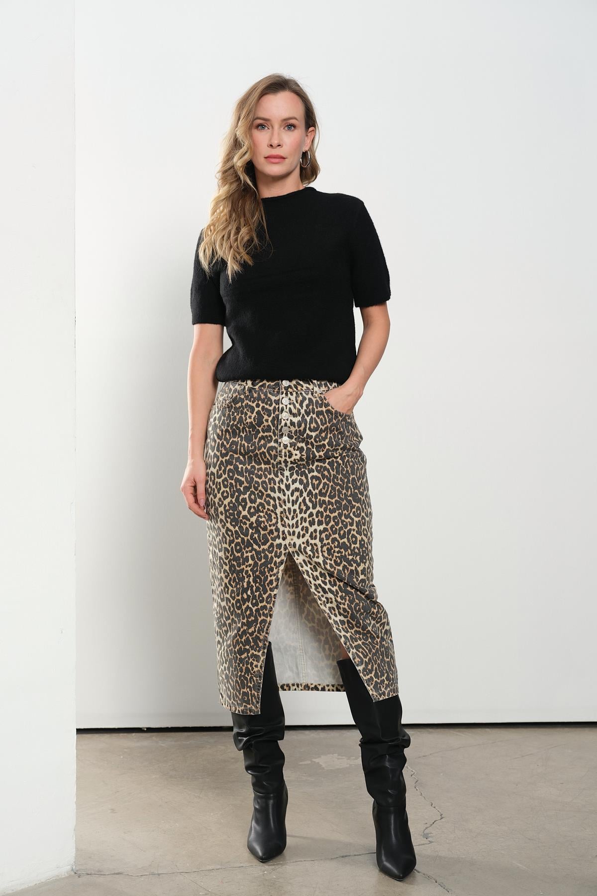 80569 LEOPAR DESEN ONU DUGMELI ETEK