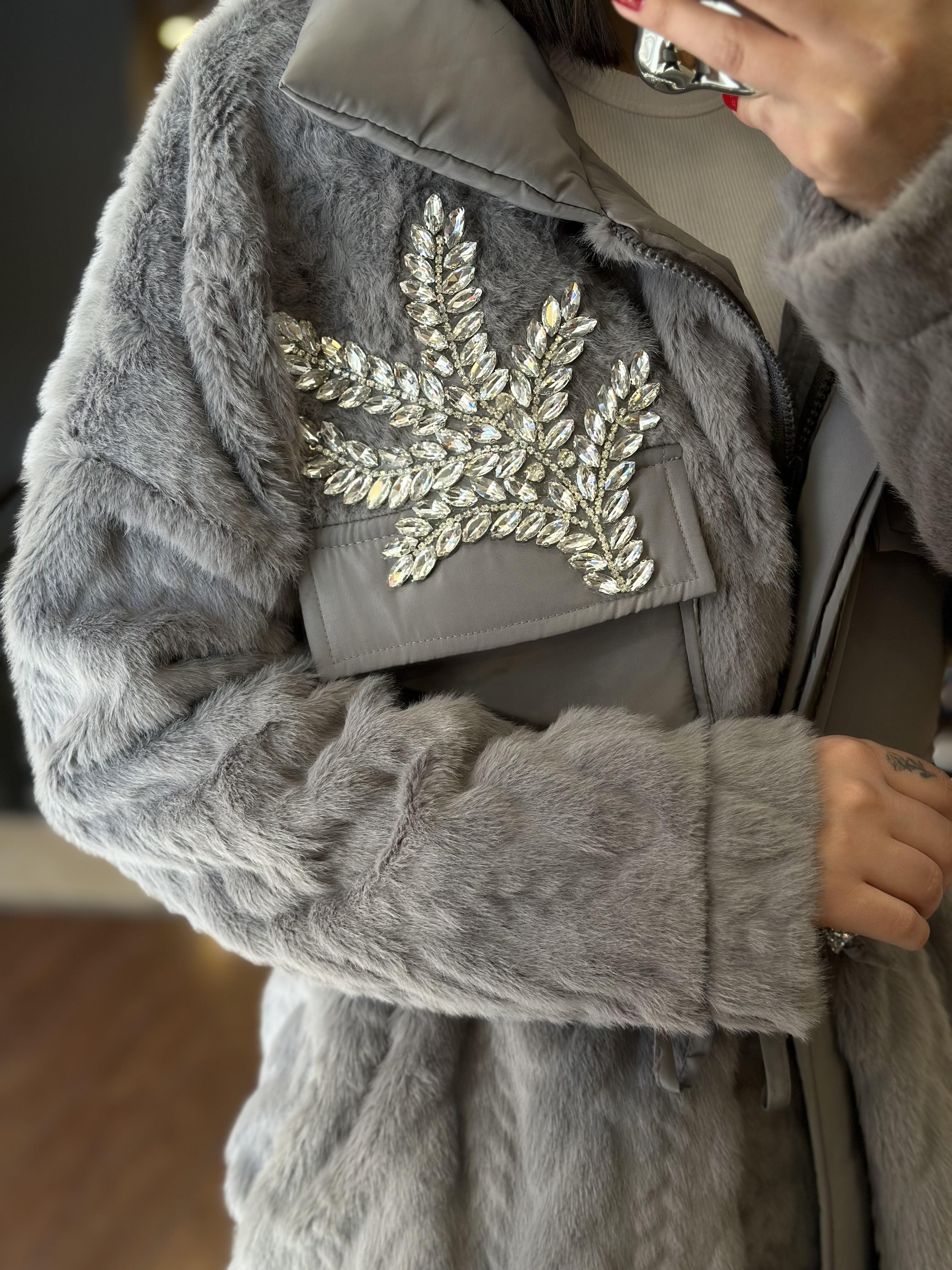 929 CEBI TASLI PELUS