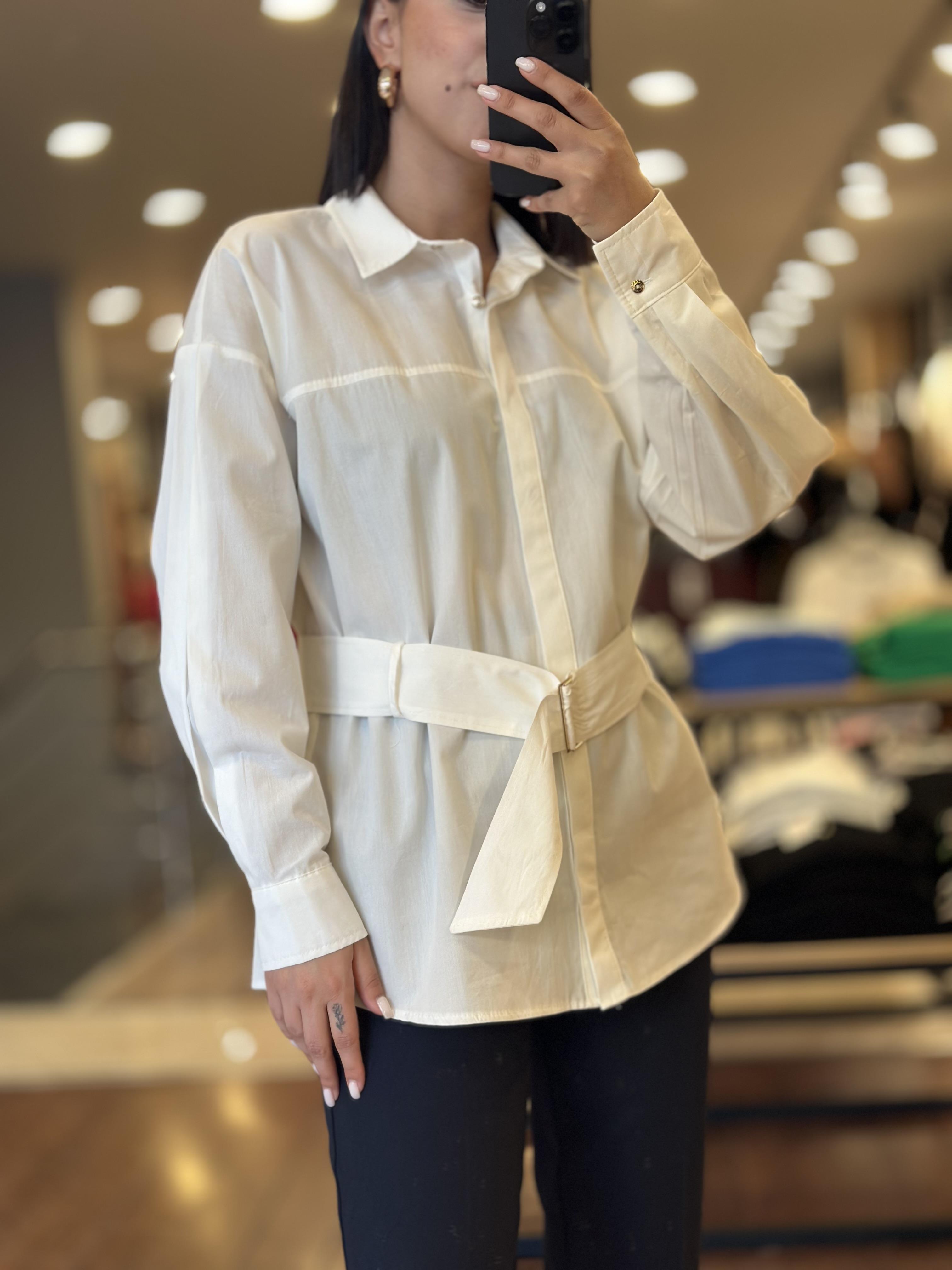 ZR BELI BAGLAMALI GOMLEK