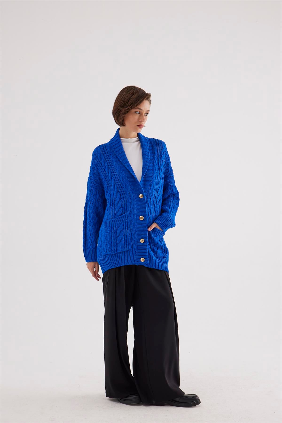 FLORA HIRKA SAKS