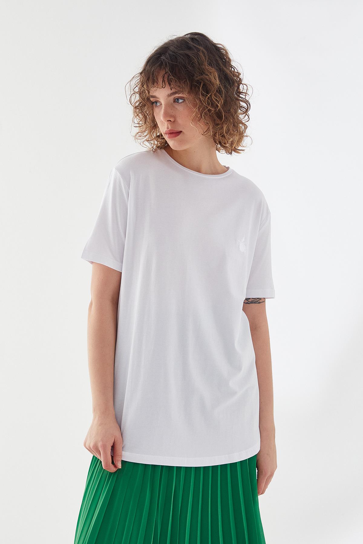 KISA KOLLU BASİC TSHIRT BEYAZ