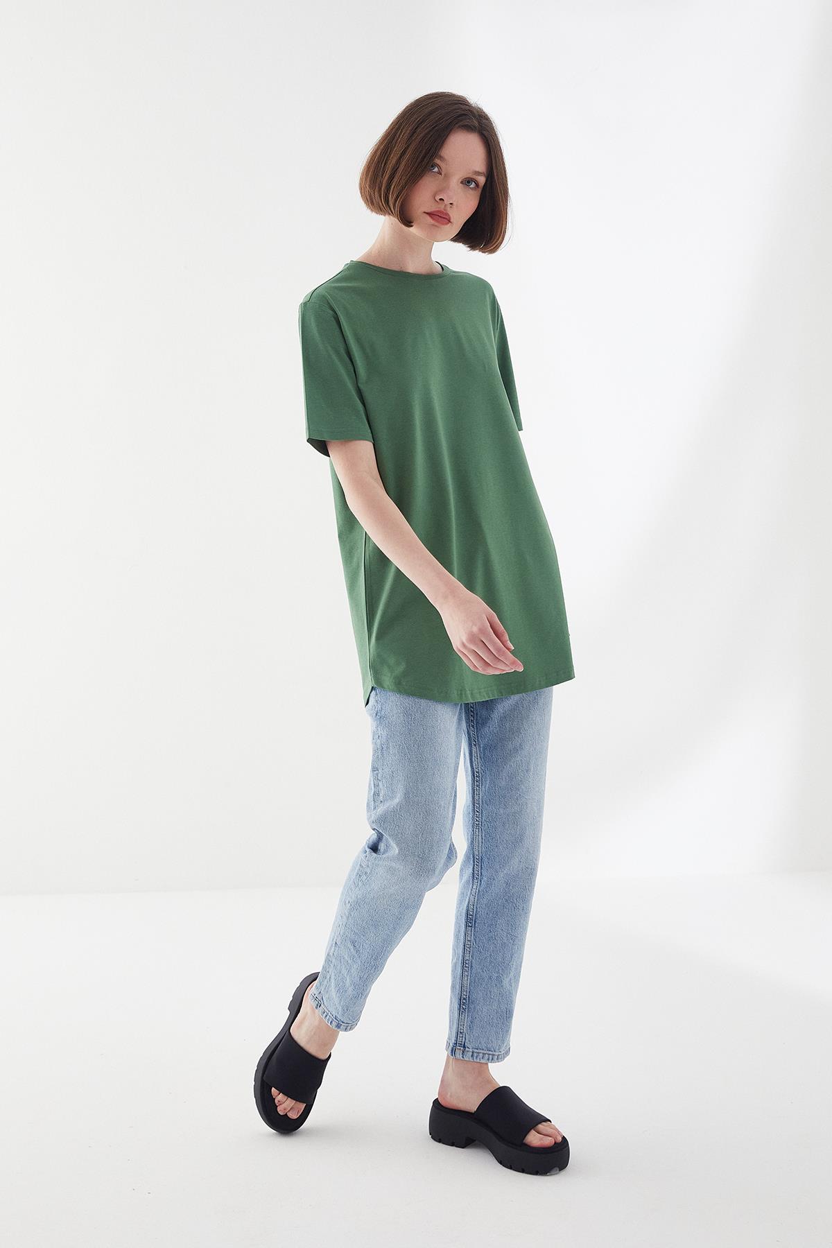 KISA KOLLU BASİC TSHIRT HAKİ