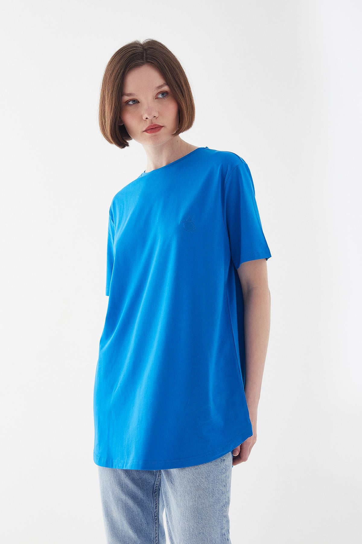 KISA KOLLU BASİC TSHIRT SAKS