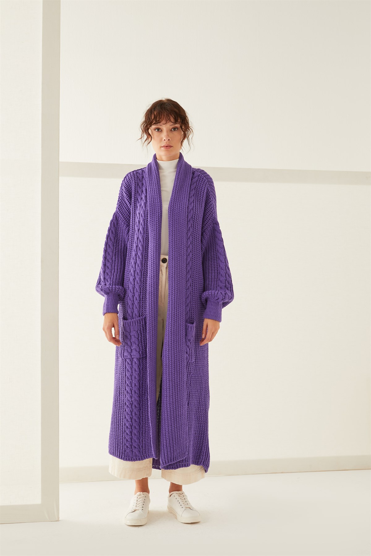 LUCCA HIRKA MOR