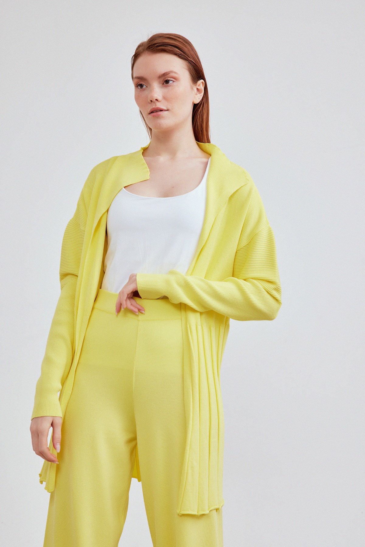 NOVUS HIRKA SARI