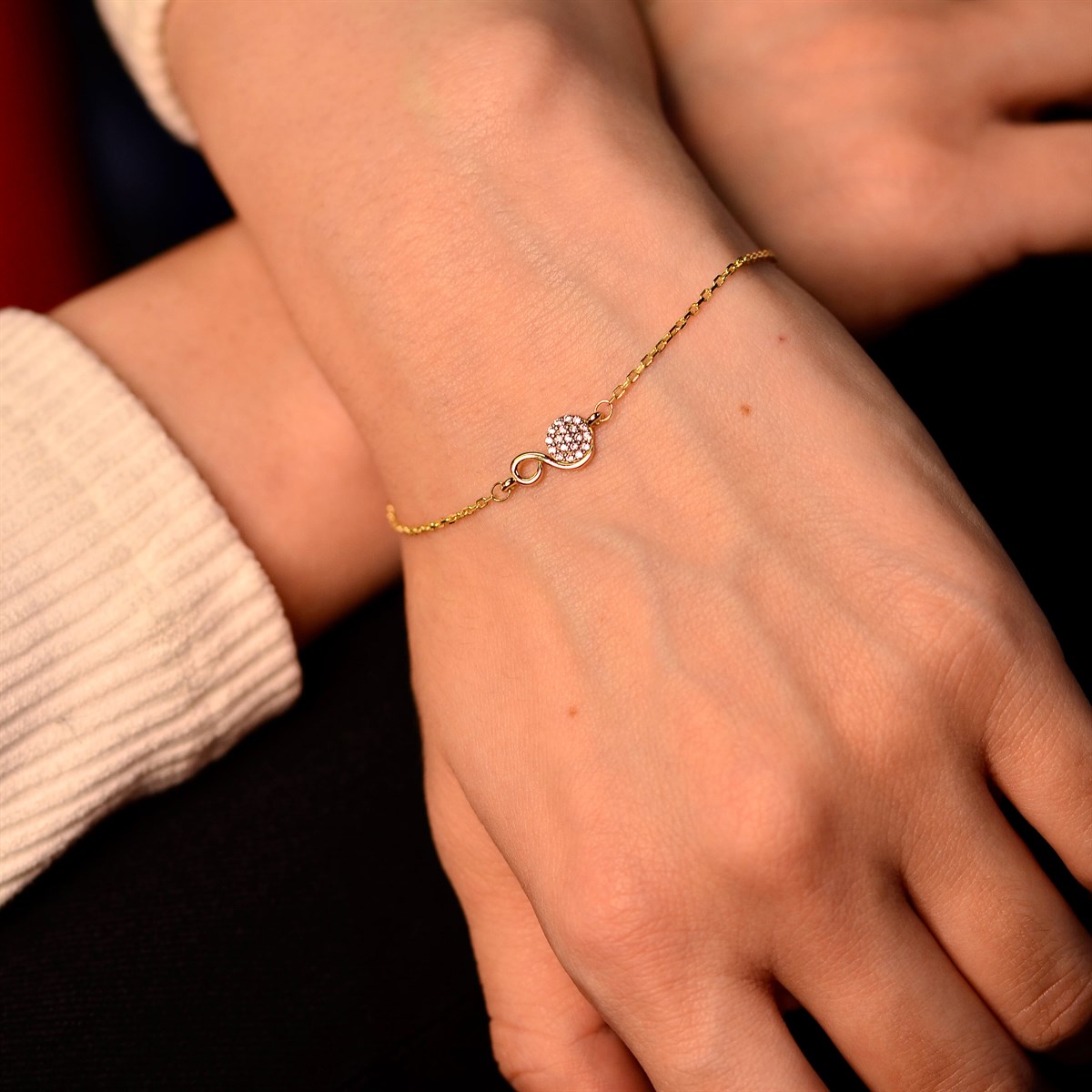 SOL ANAHTARI BİLEKLİK