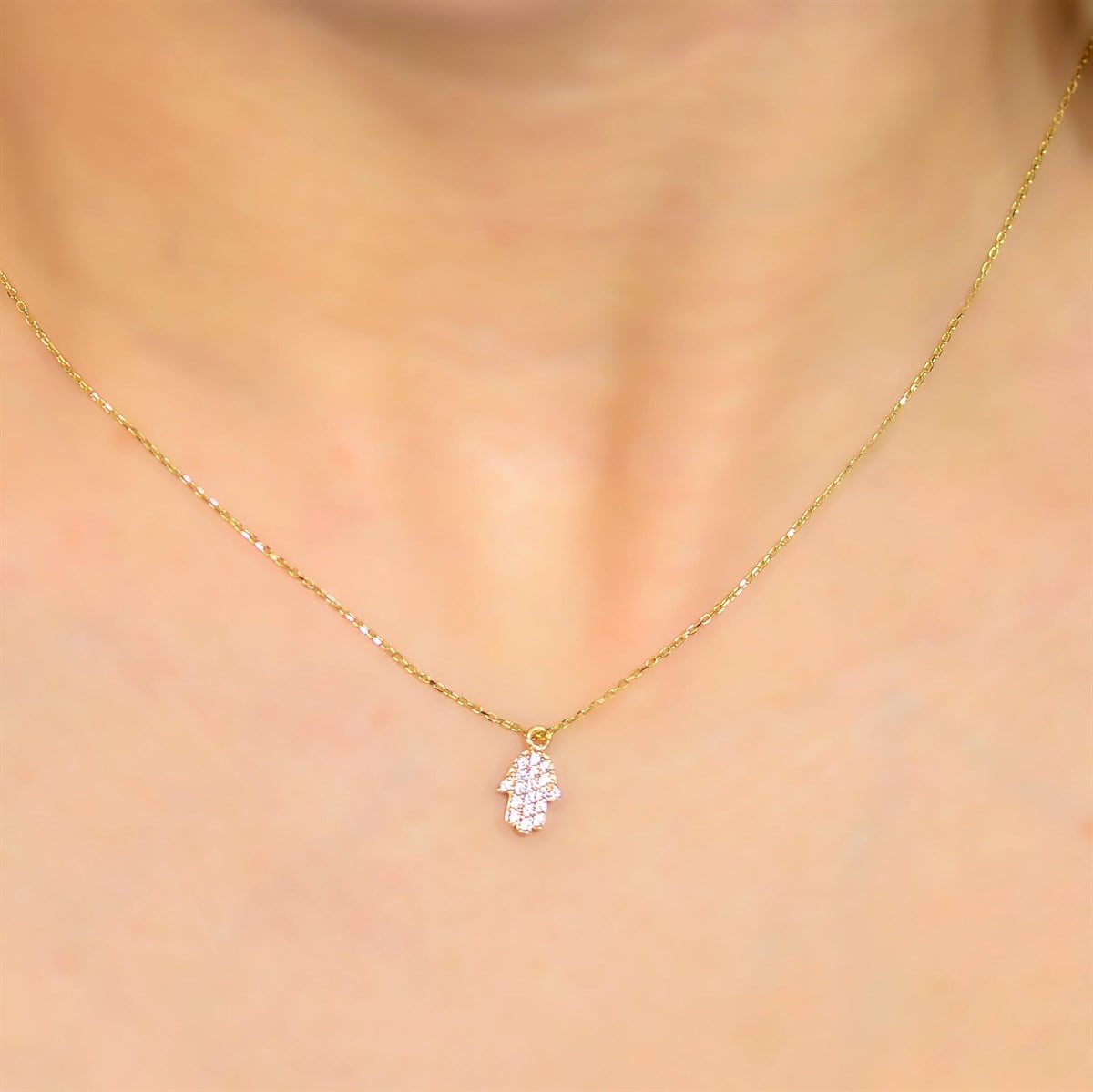 ALTIN FATMA ELİ KOLYE