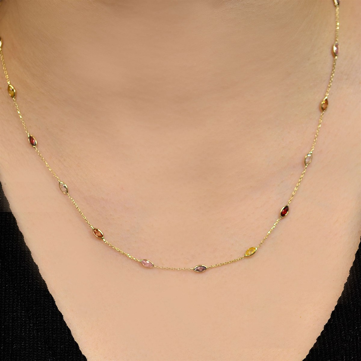 TREND MİNİMAL KOLYE 2