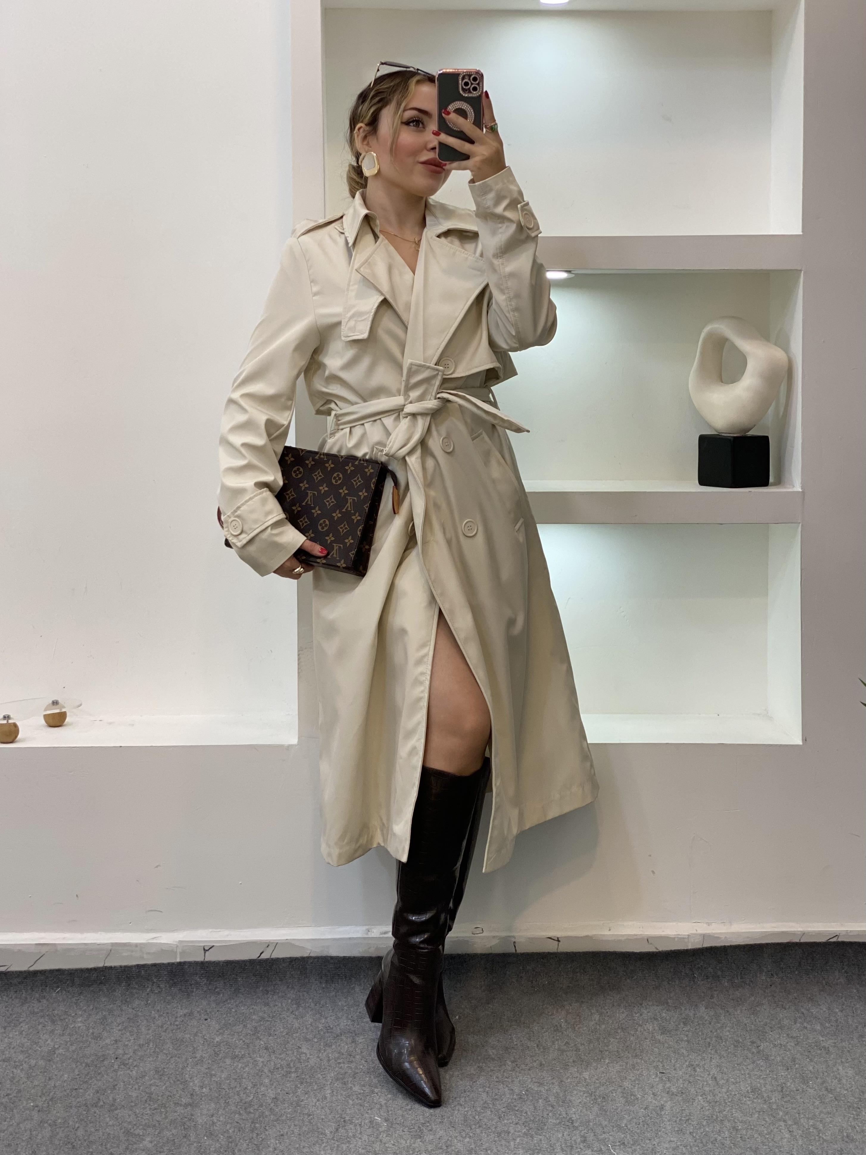 Bej Apoletli Su Geçirmez Model Maxi Boy Trenç