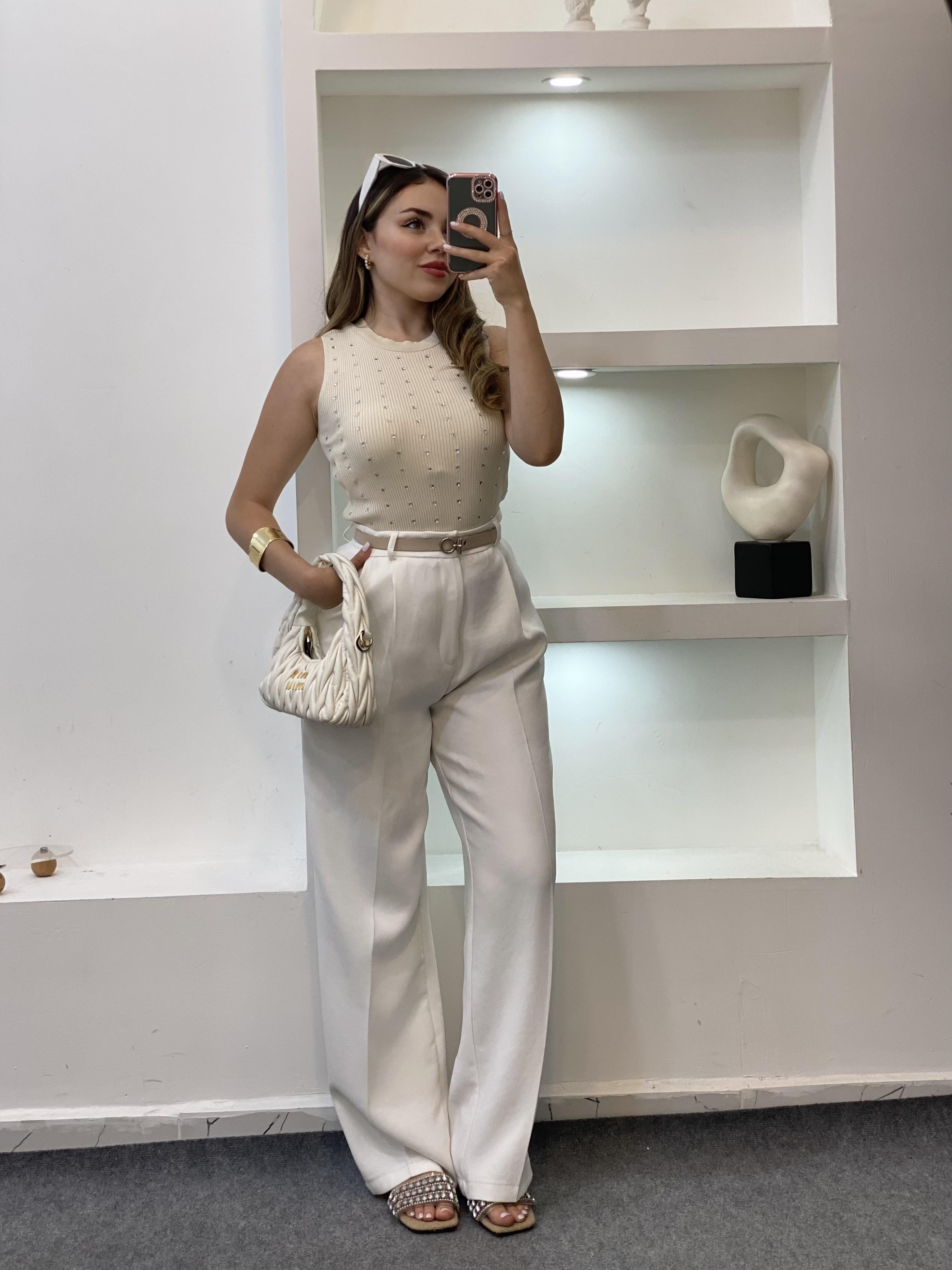 Bej Damla Taşlı Triko Bluz