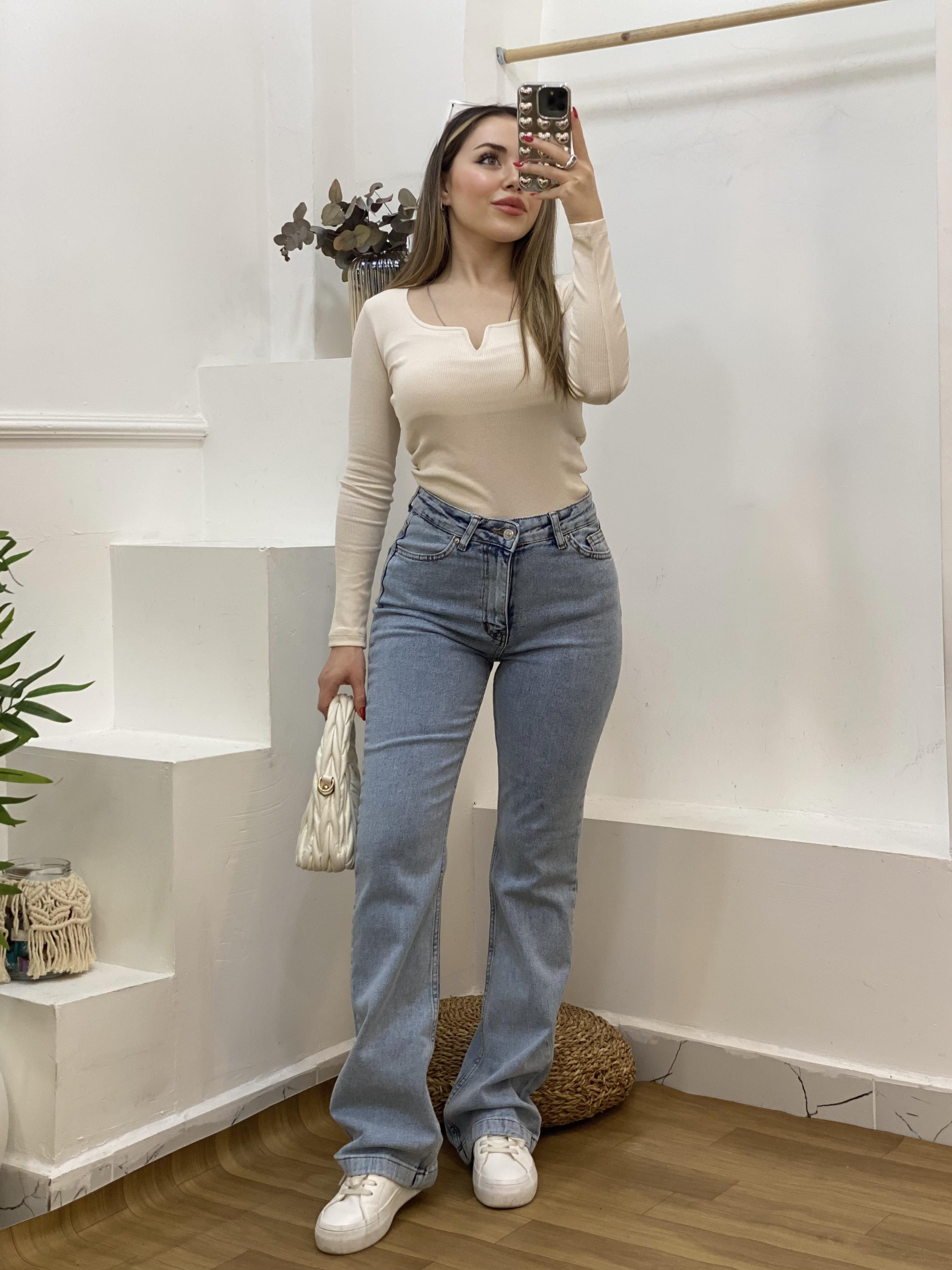 Bej V Model Fitilli Basic Bluz