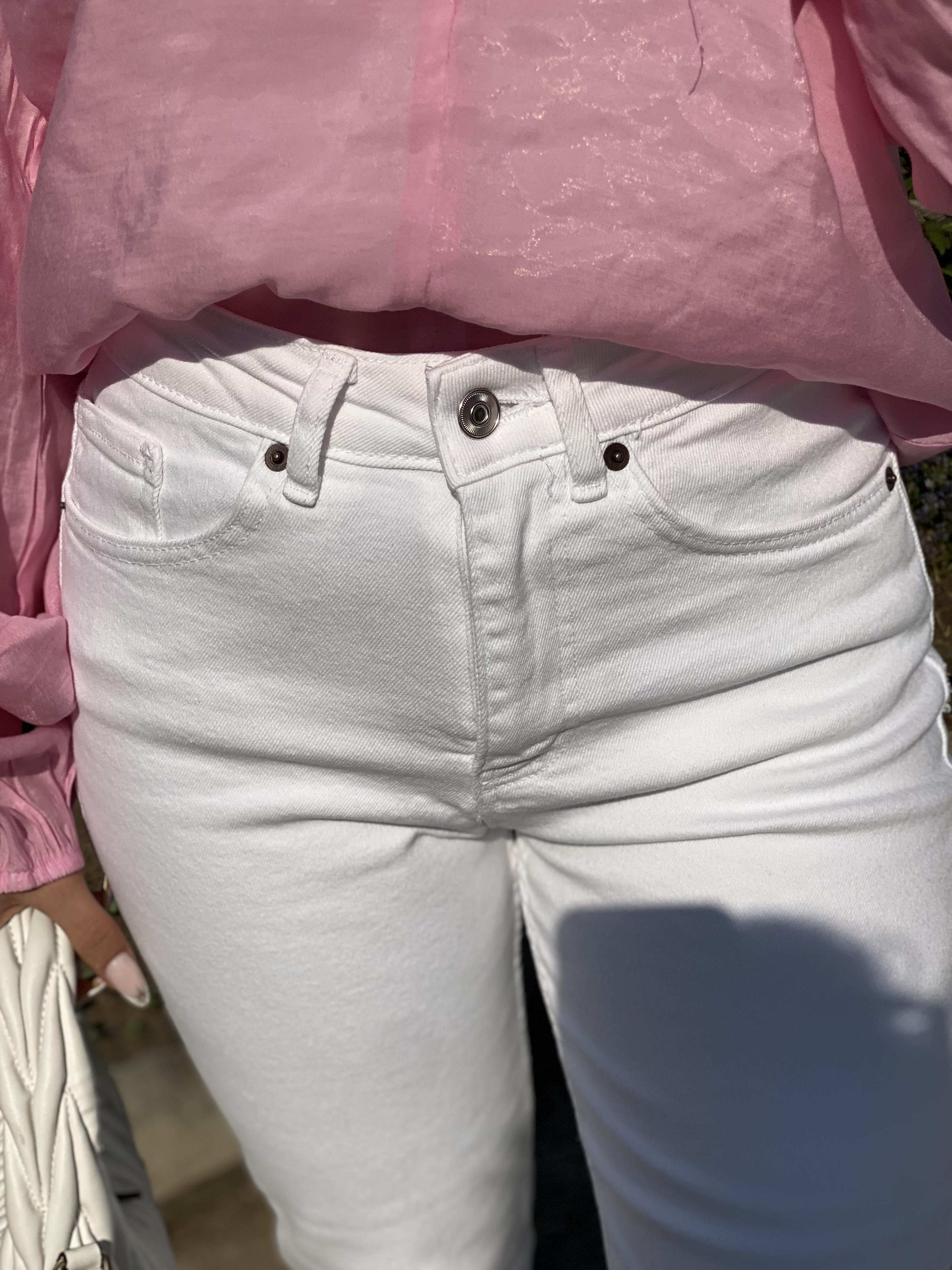 Beyaz Premium Kesik Paça Boyfit Jean 