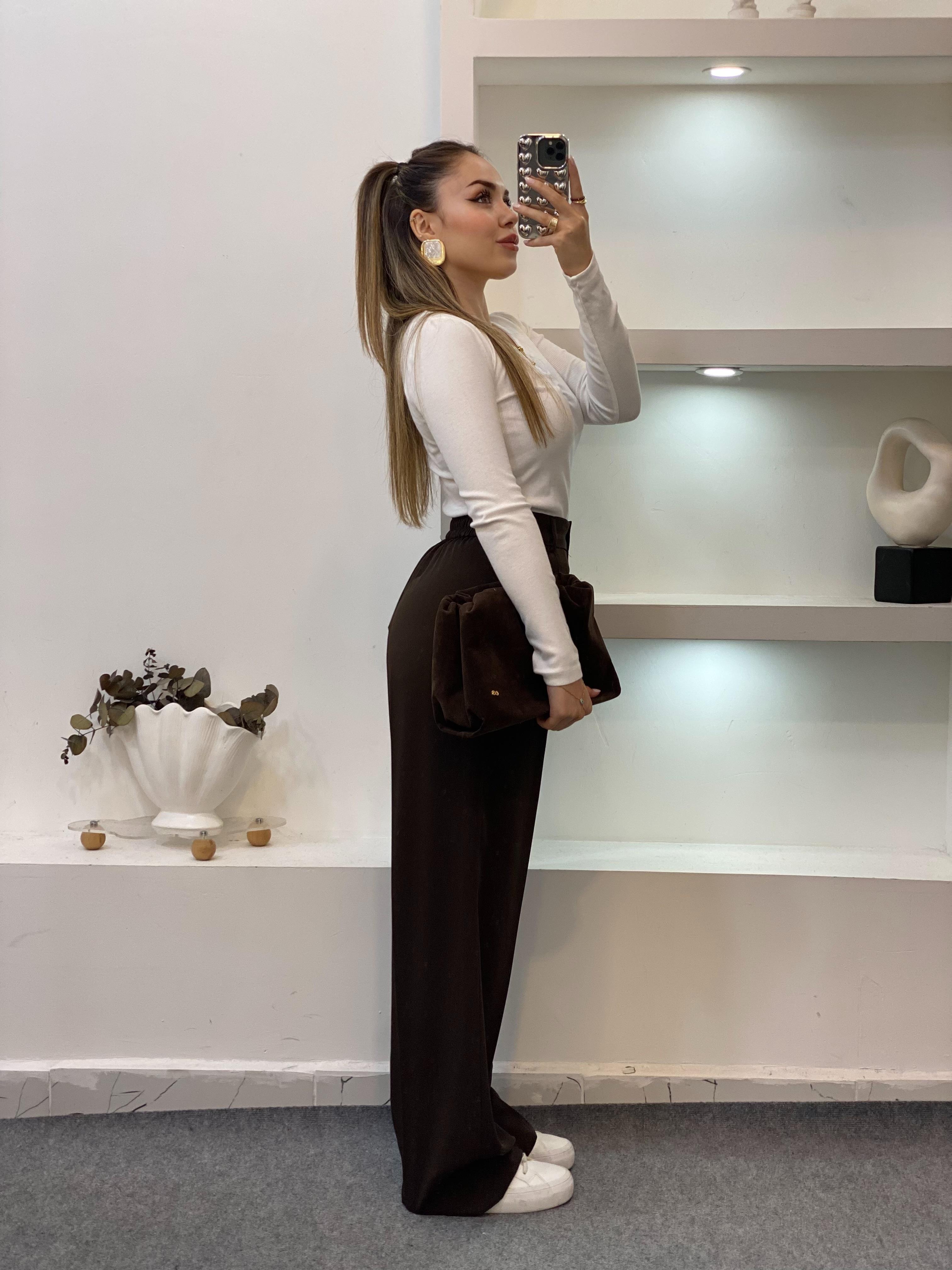 Beyaz Yaka Büzgülü Fitilli Basic Bluz