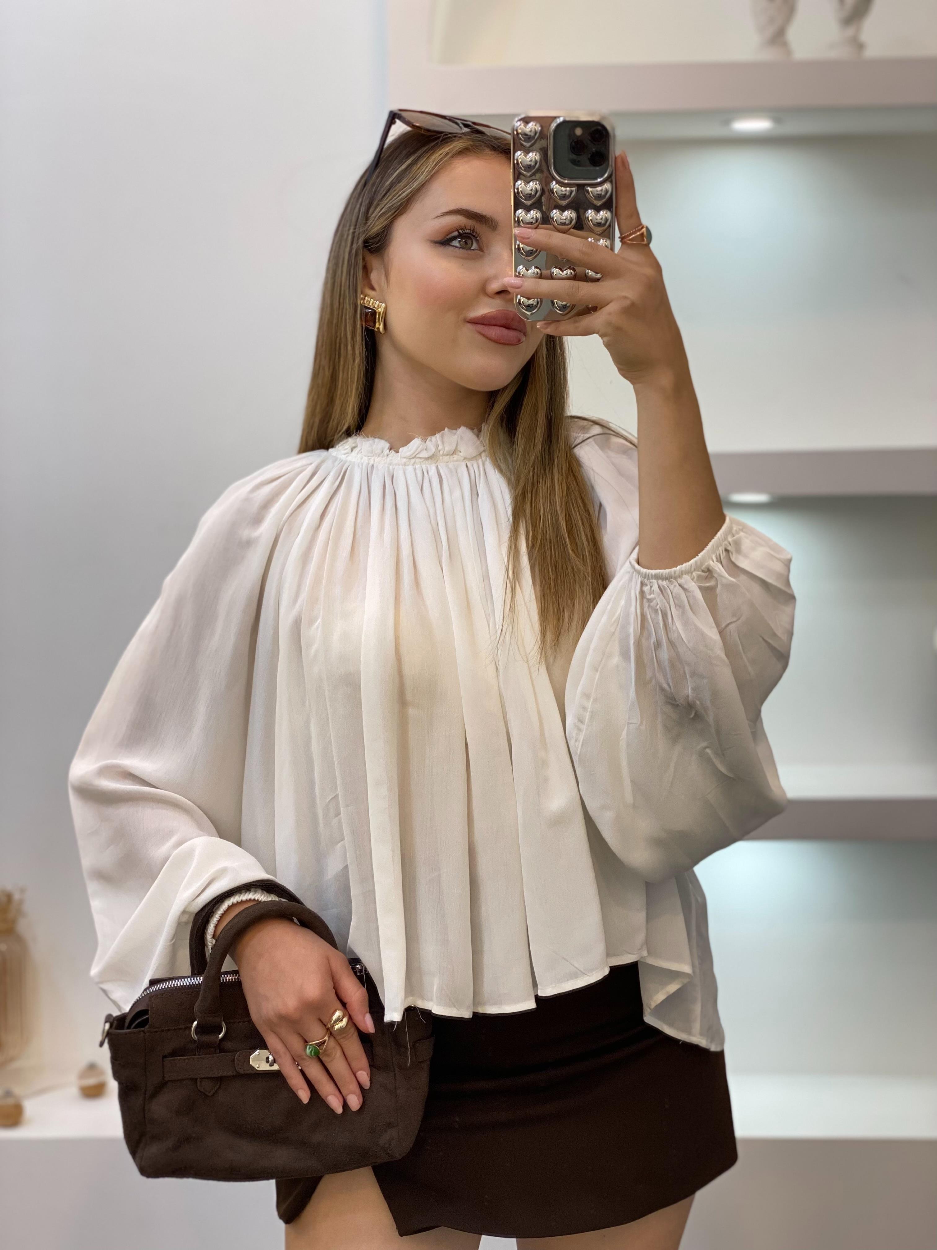 Beyaz Yakası Büzgülü Premium Seri Şifon Bluz