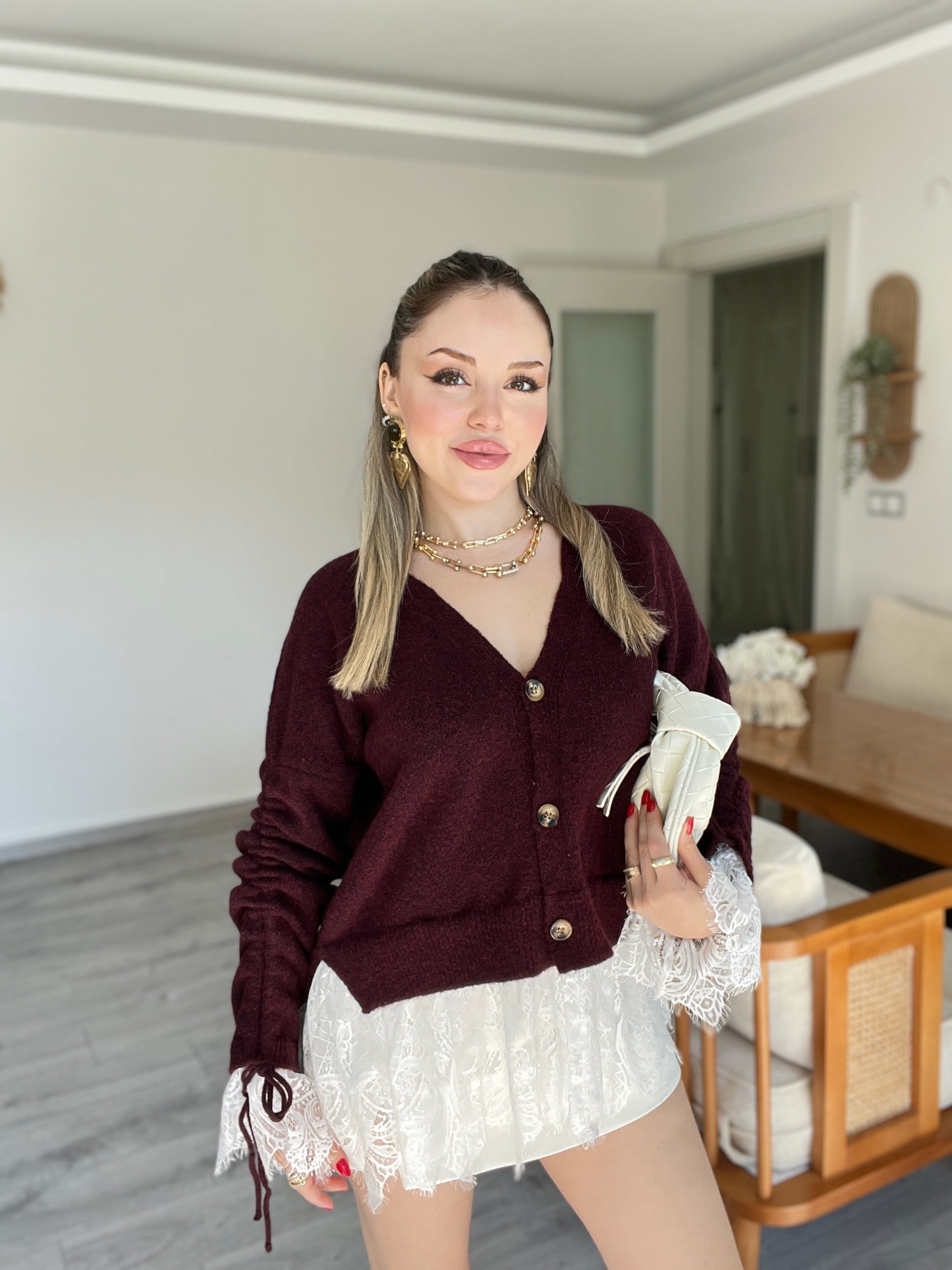 Bordo Dantel Detay Kolları Büzgülü Model Hırka