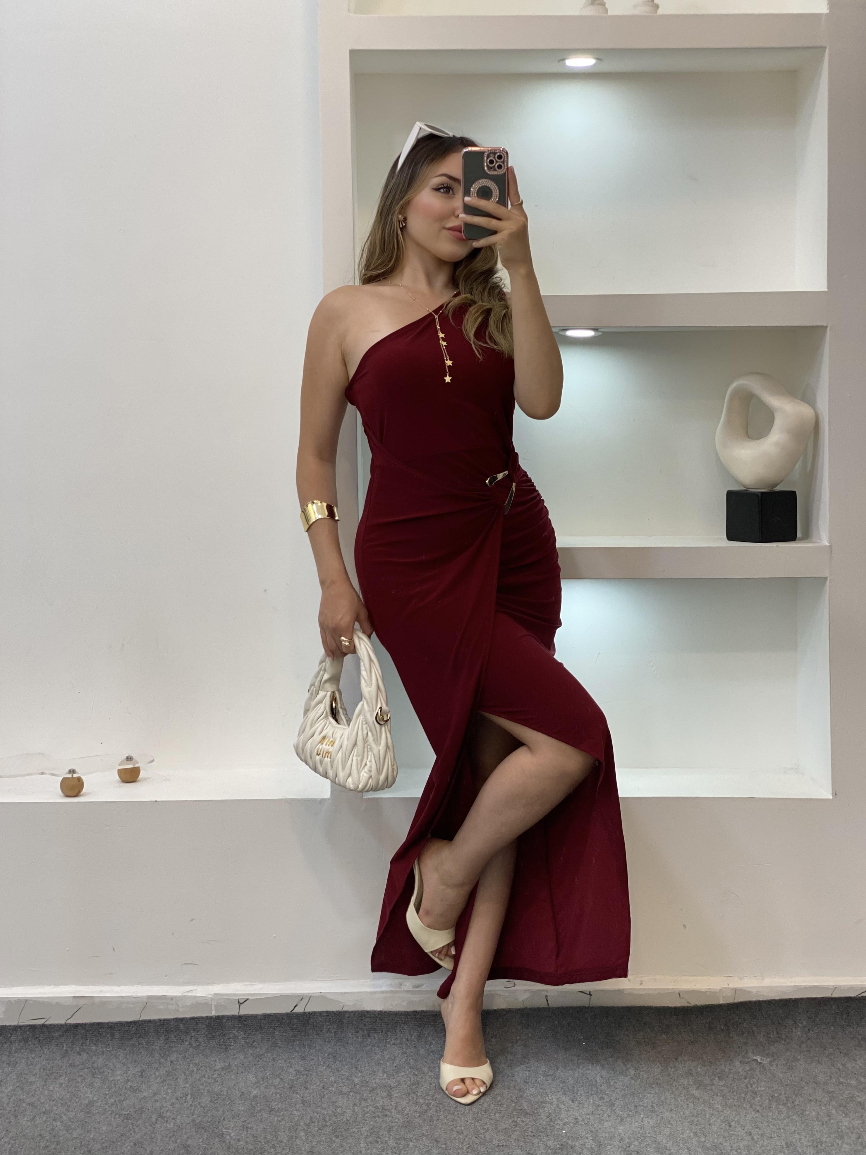 Bordo Tek Omuz Gold Toka Detaylı Elbise