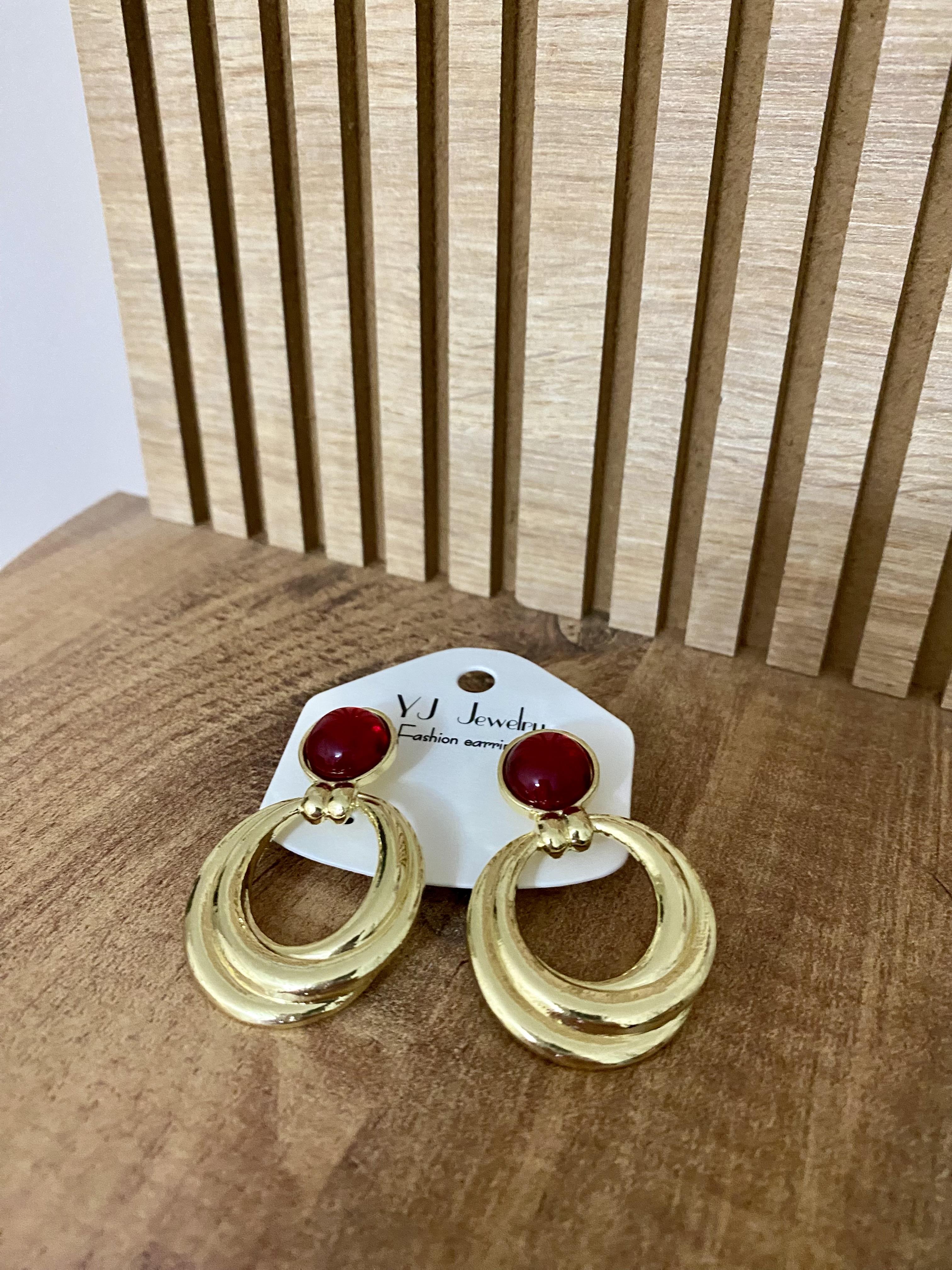 Gold Bordo Taşlı Marka Model Halka Küpe