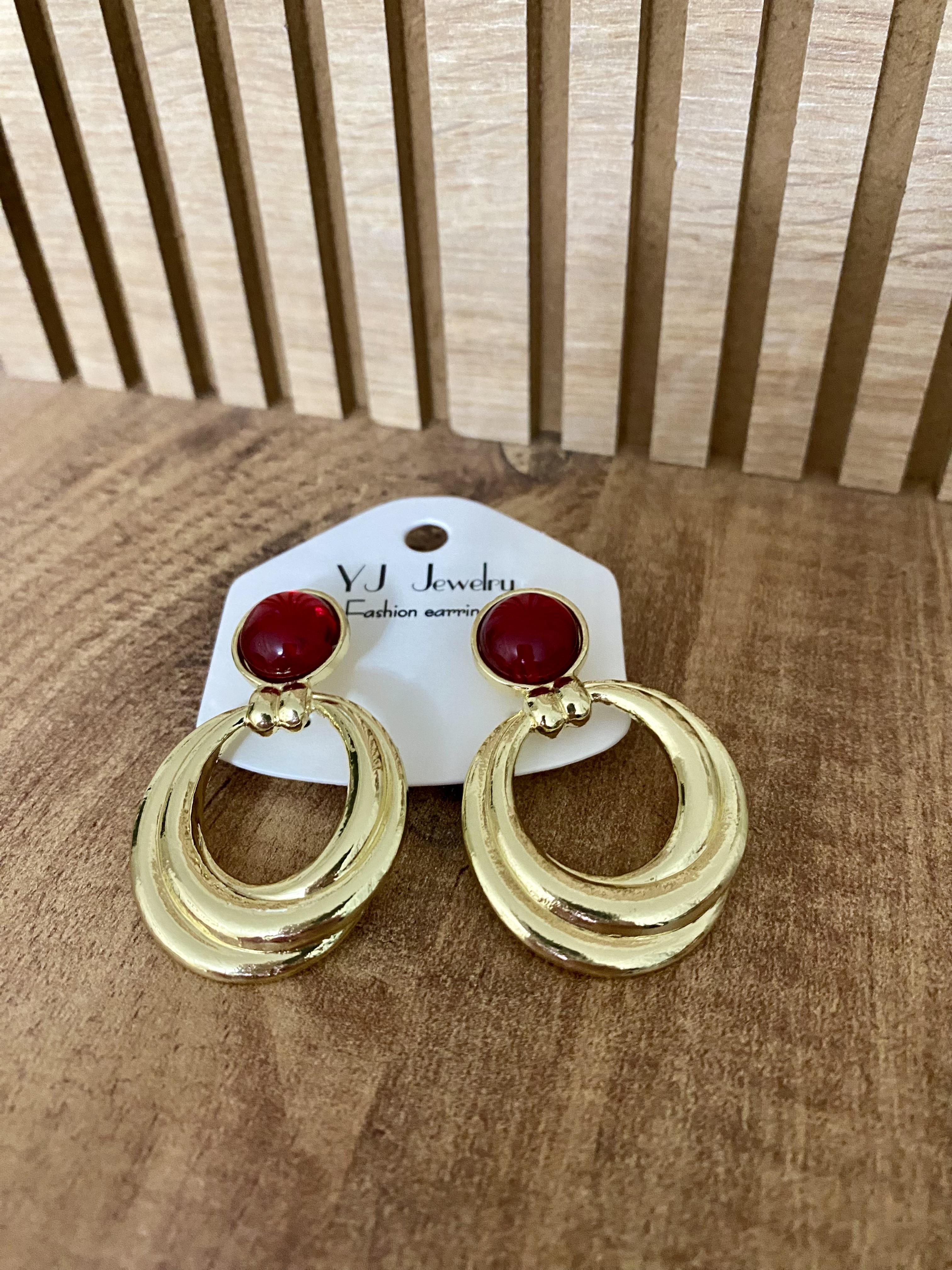 Gold Bordo Taşlı Marka Model Halka Küpe