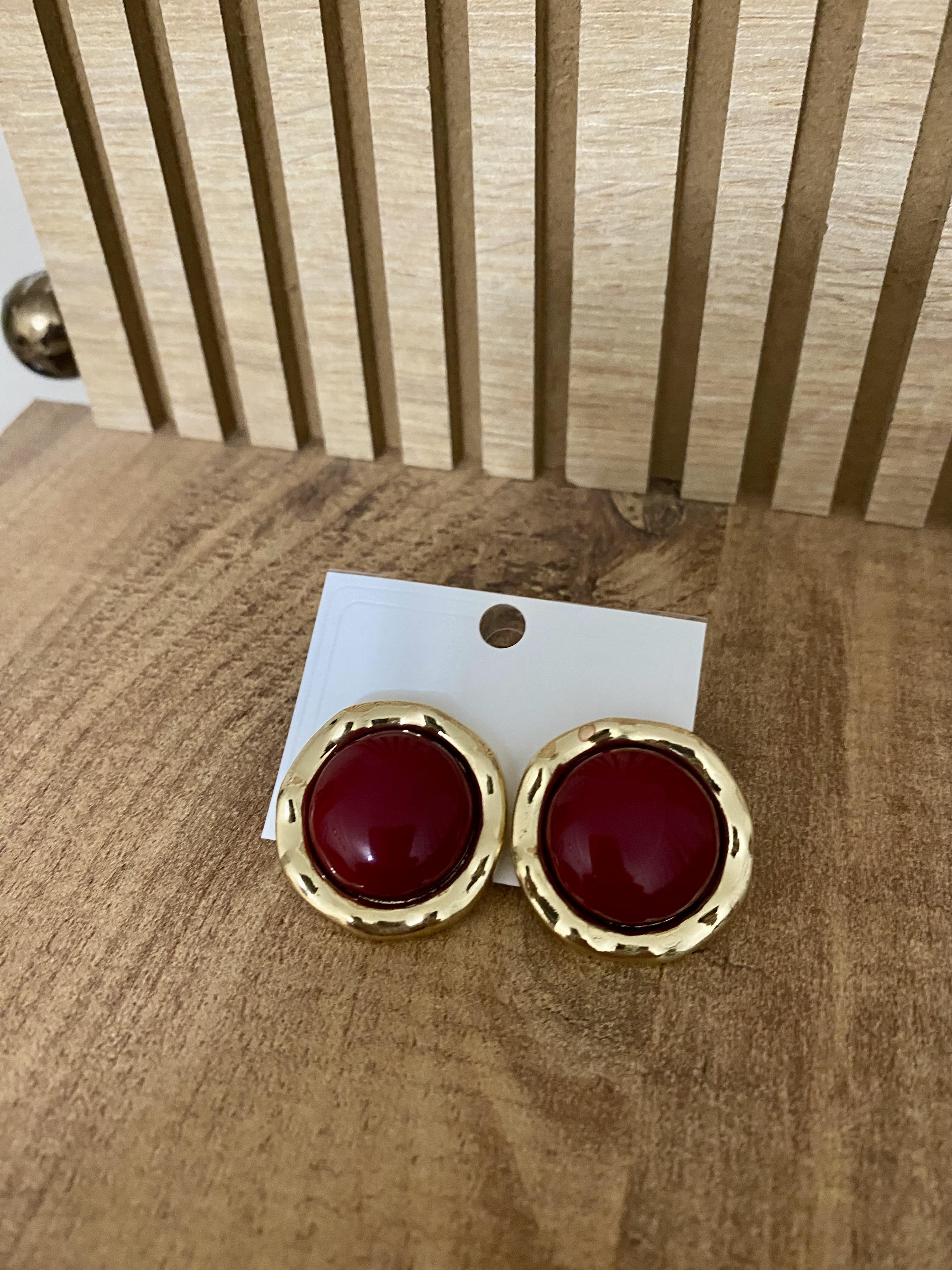 Gold Bordo Taşlı Marka Model Yuvarlak Küpe