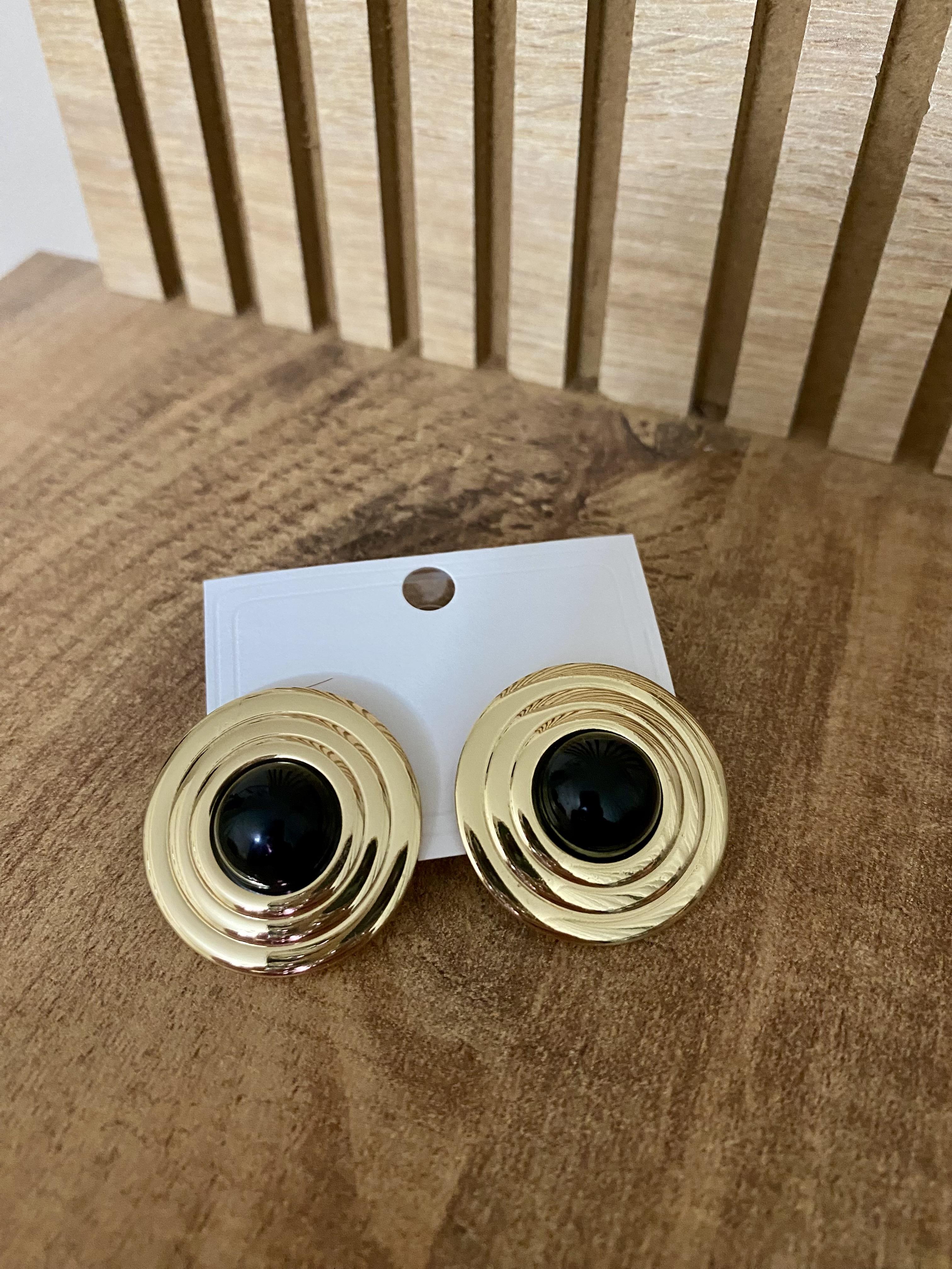 Gold Siyah Taşlı Marka Model Yuvarlak Küpe