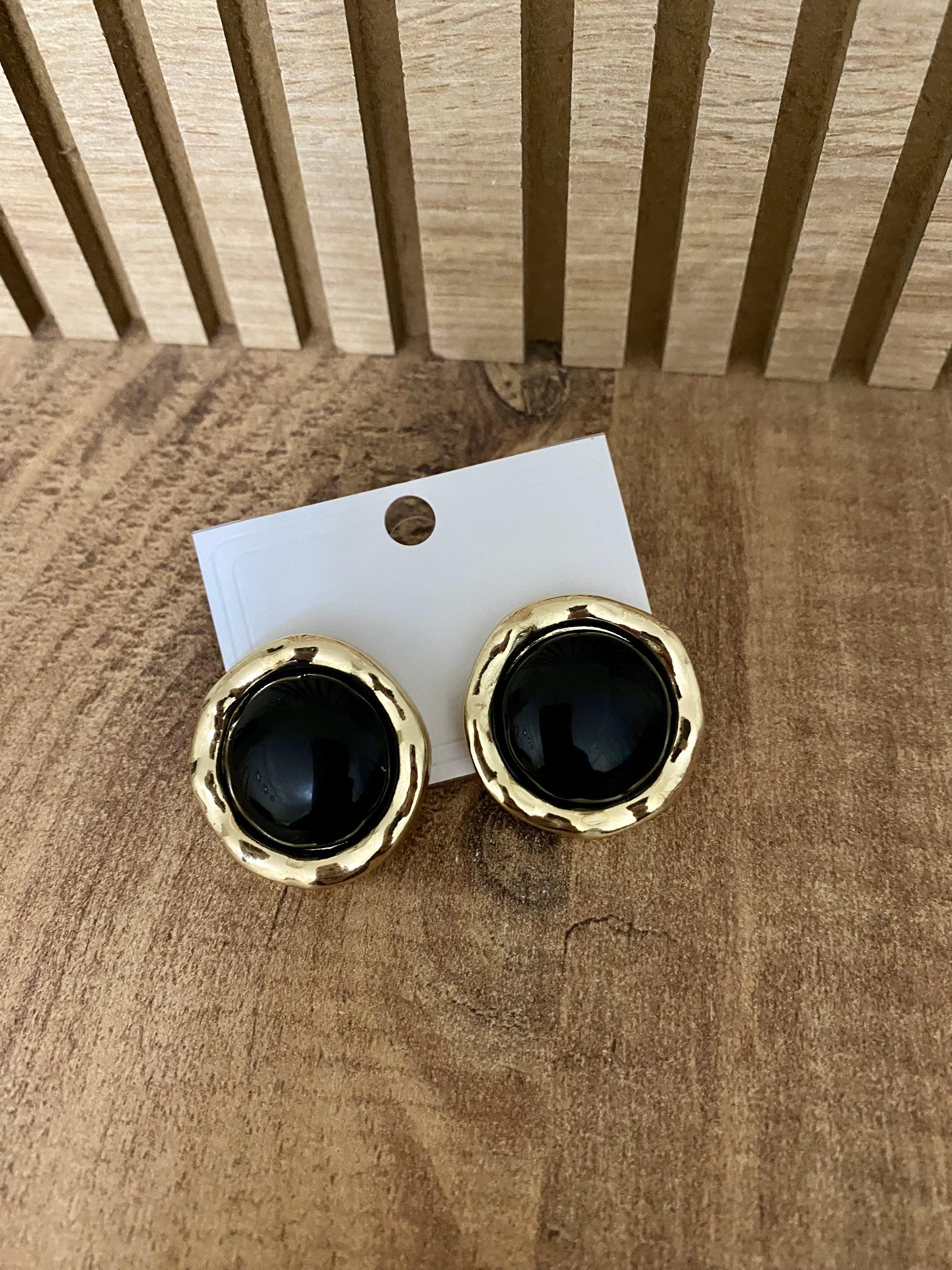 Gold SiyahTaşlı Marka Model Yuvarlak Küpe
