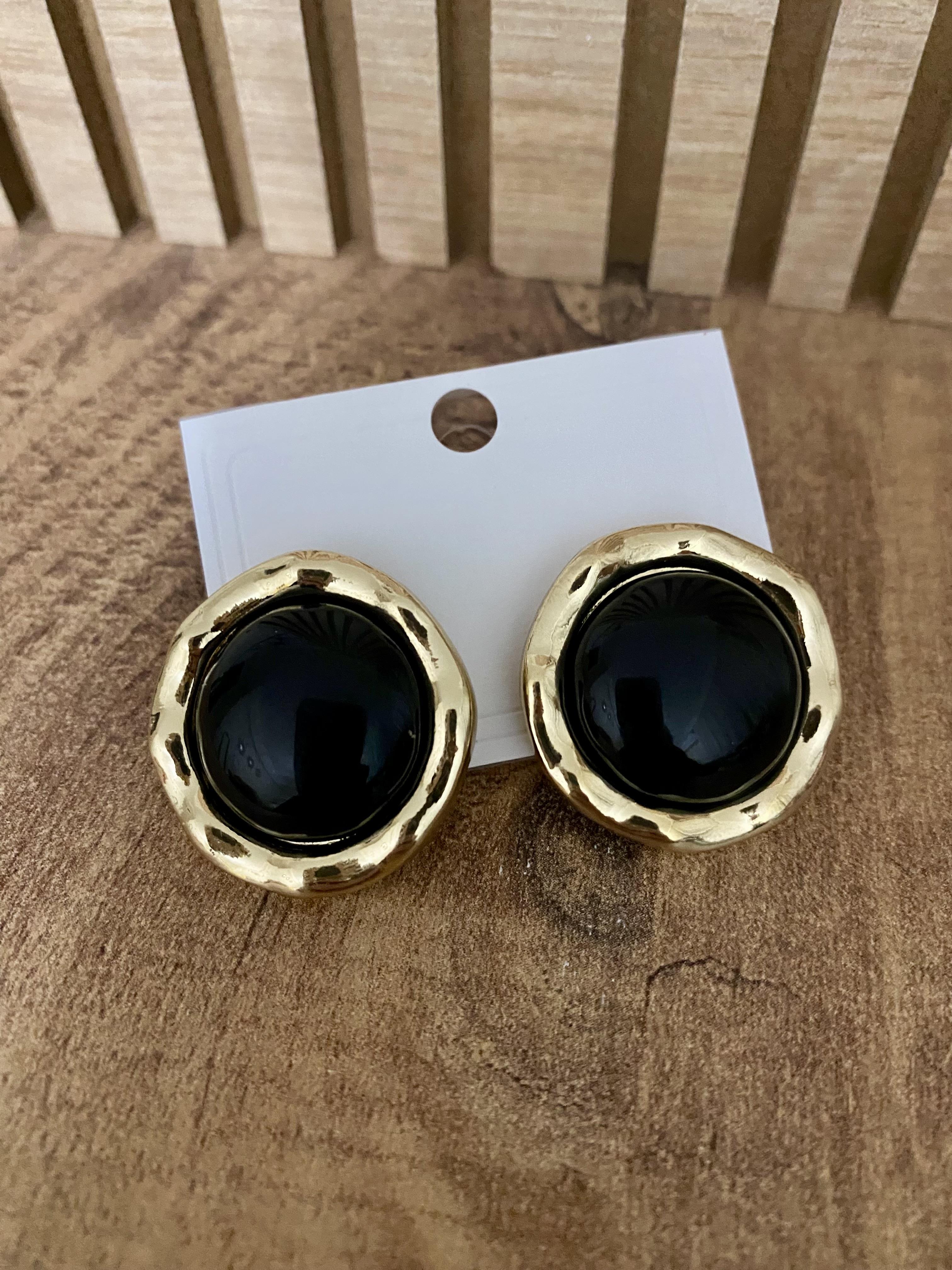 Gold SiyahTaşlı Marka Model Yuvarlak Küpe