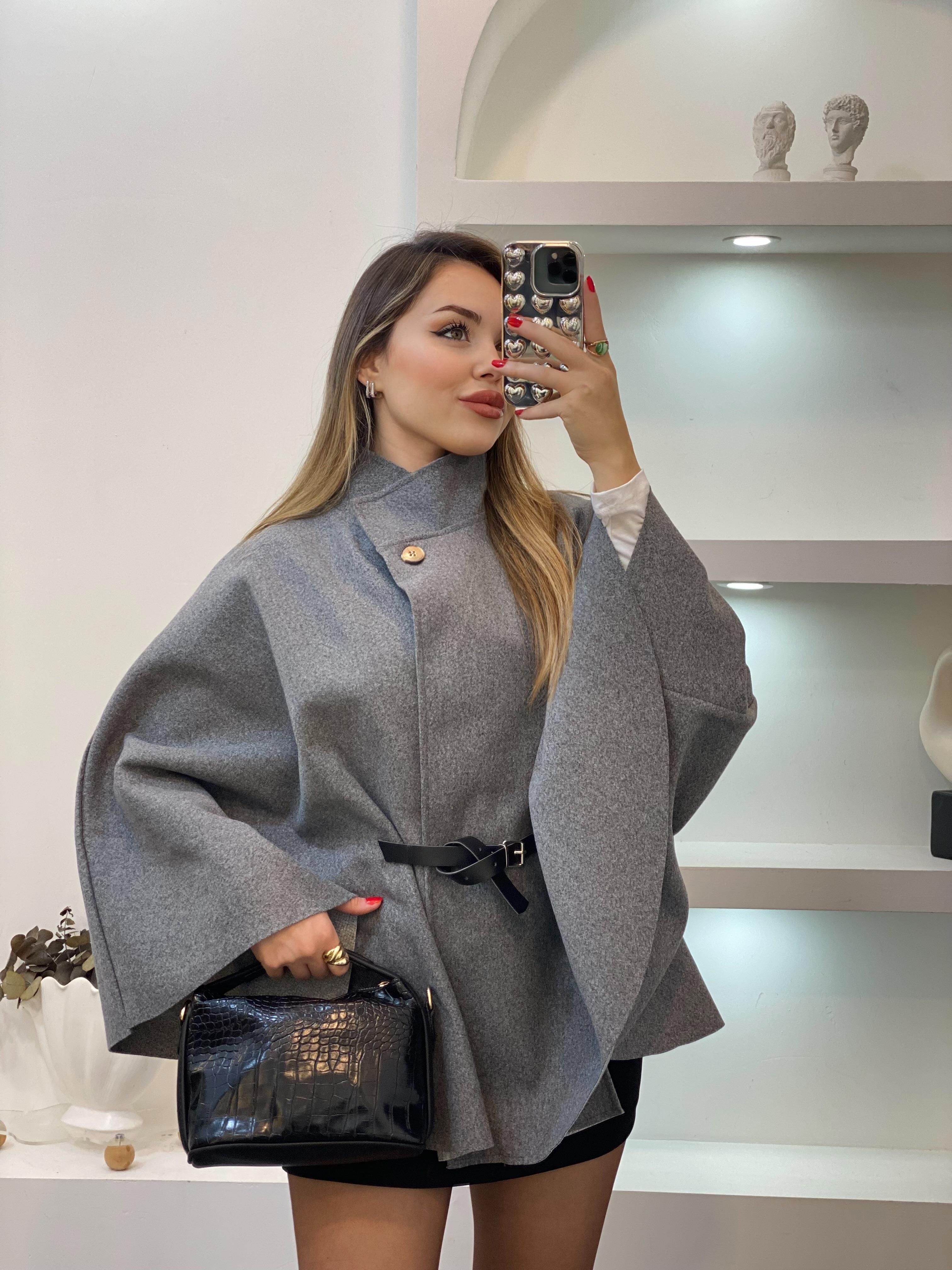 Gri Dik Yaka Kemerli Kaşe Panço